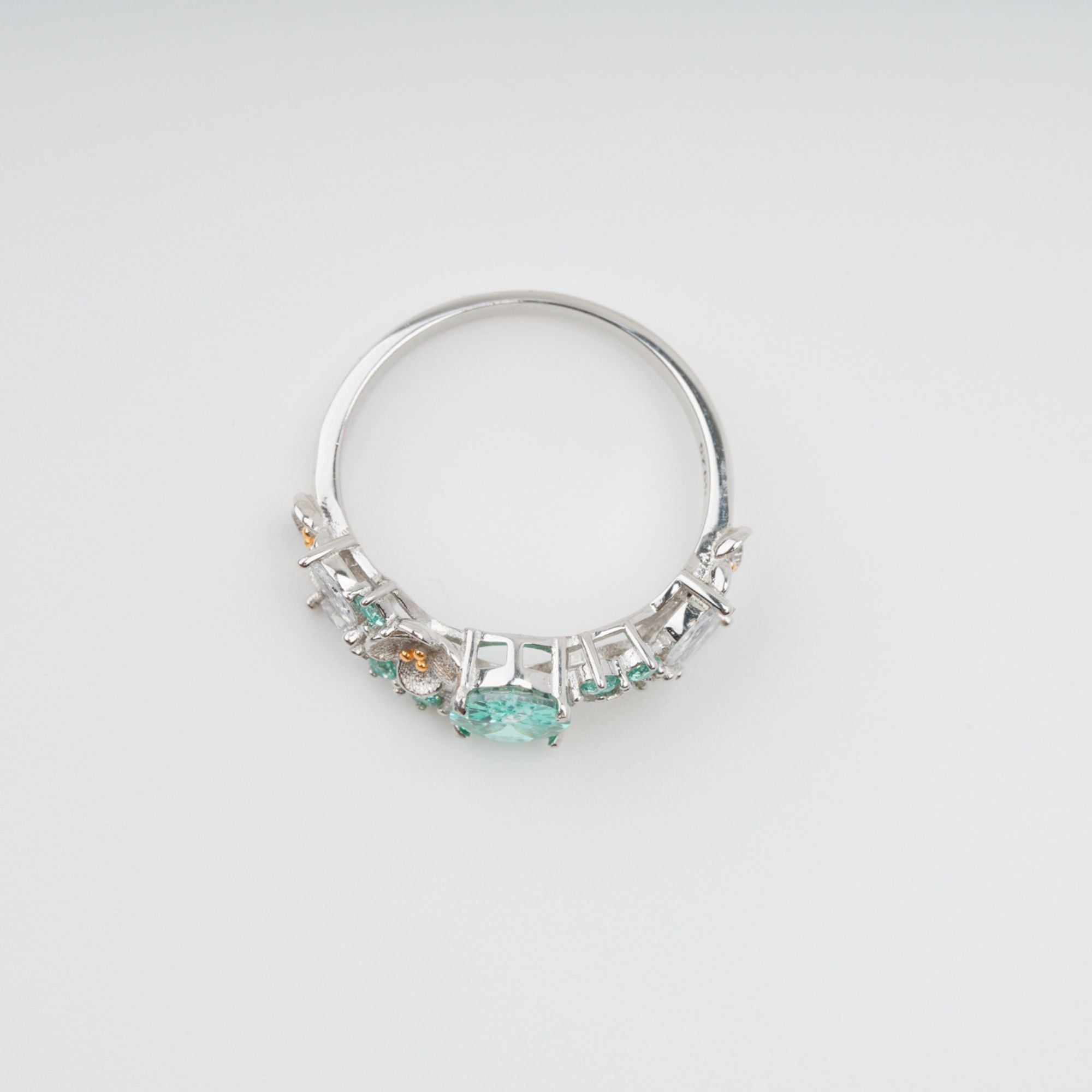 ARDELLE GREEN CRYSTAL SILVER RING STATEMENT