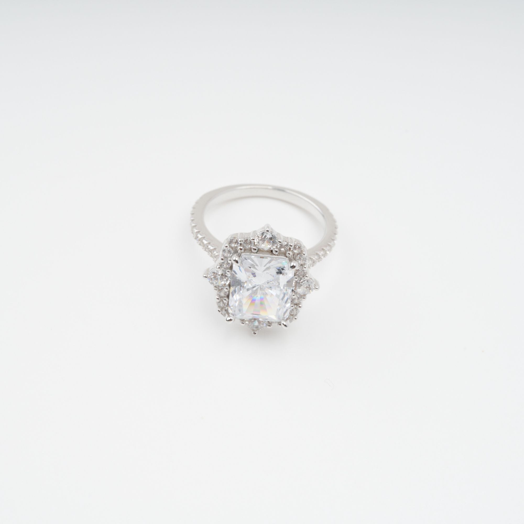 STERLING SILVER RECTANGULAR ZIRCON RING