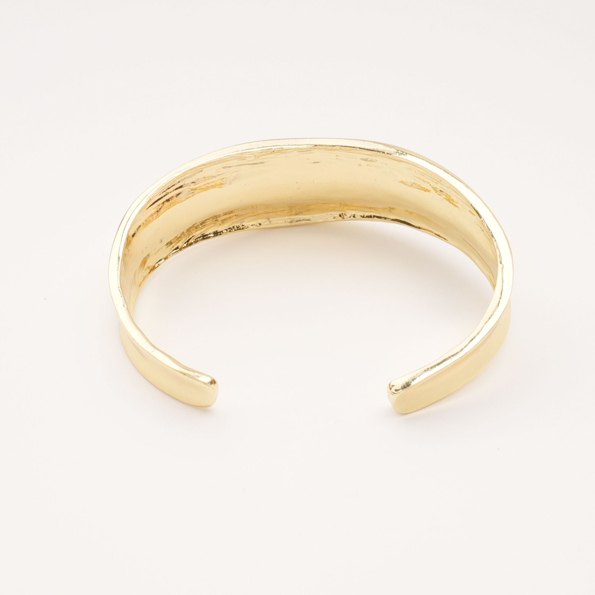 VICTOIRE OPEN-CUFF BRACELET - MODERN EVERYDAY GIFT