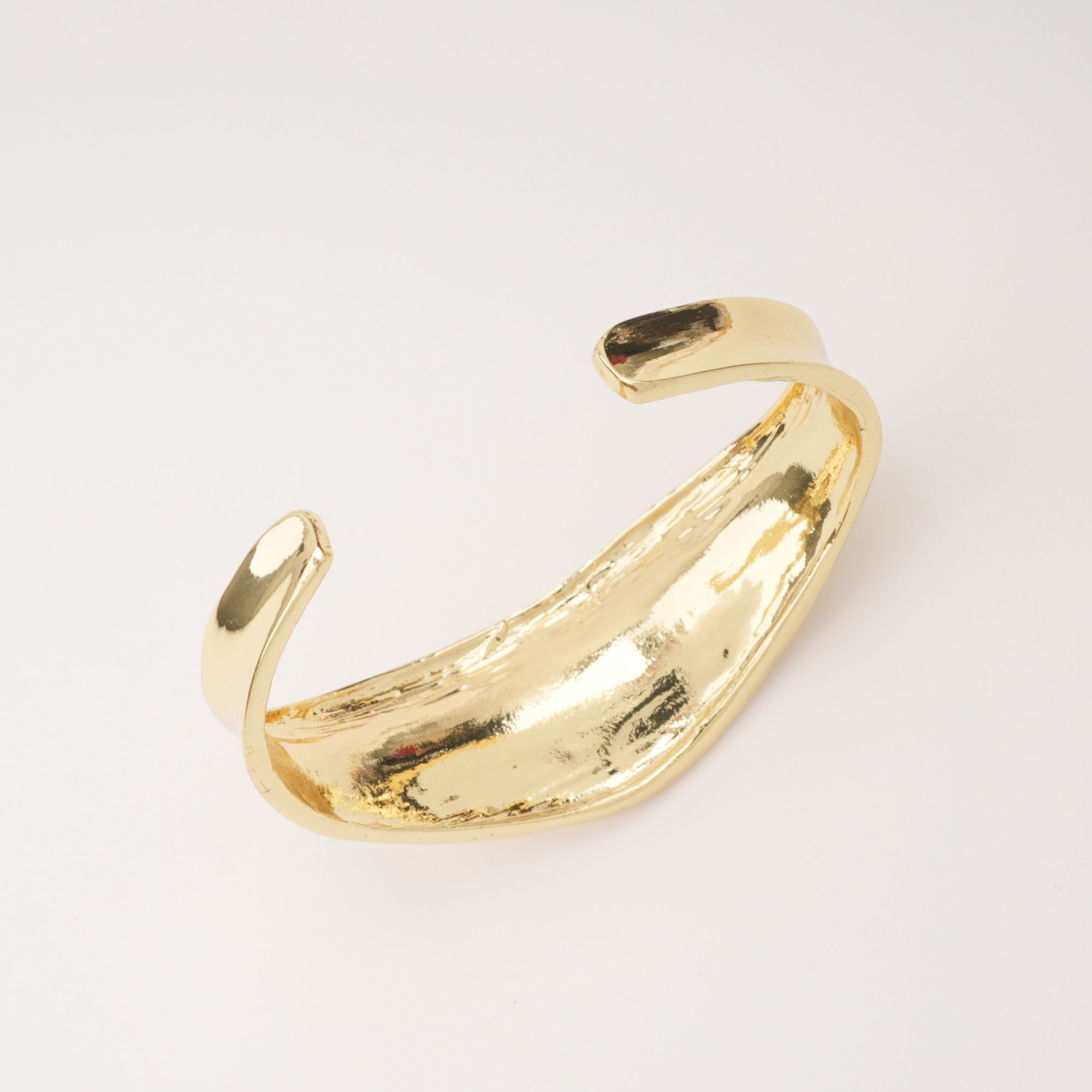 VICTOIRE OPEN-CUFF BRACELET - MODERN EVERYDAY GIFT