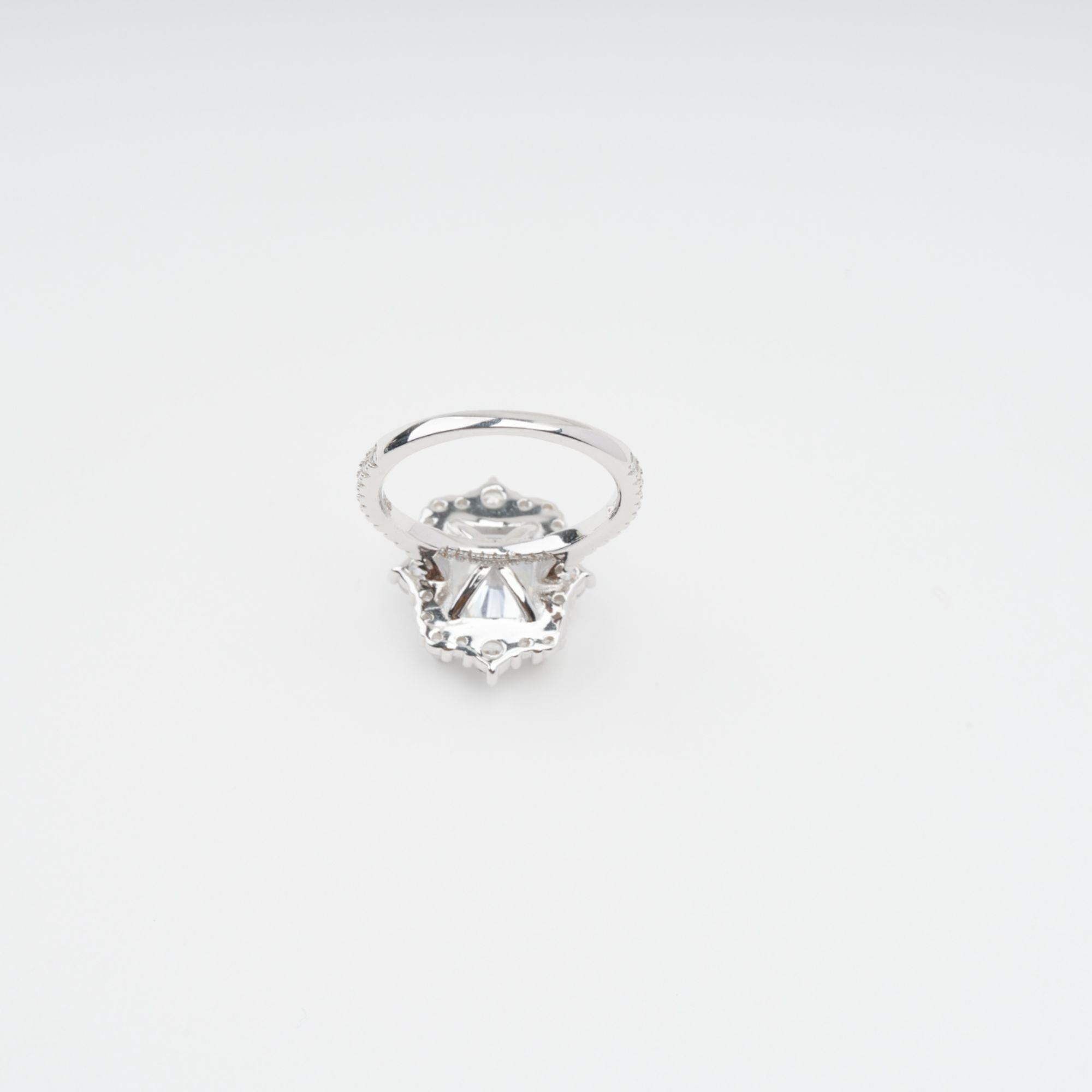 STERLING SILVER RECTANGULAR ZIRCON RING