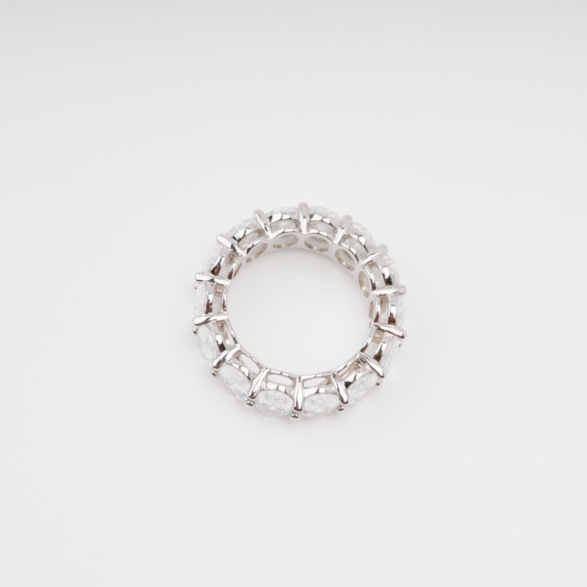 DRAPED OVAL GEMSTONE SILVER RING