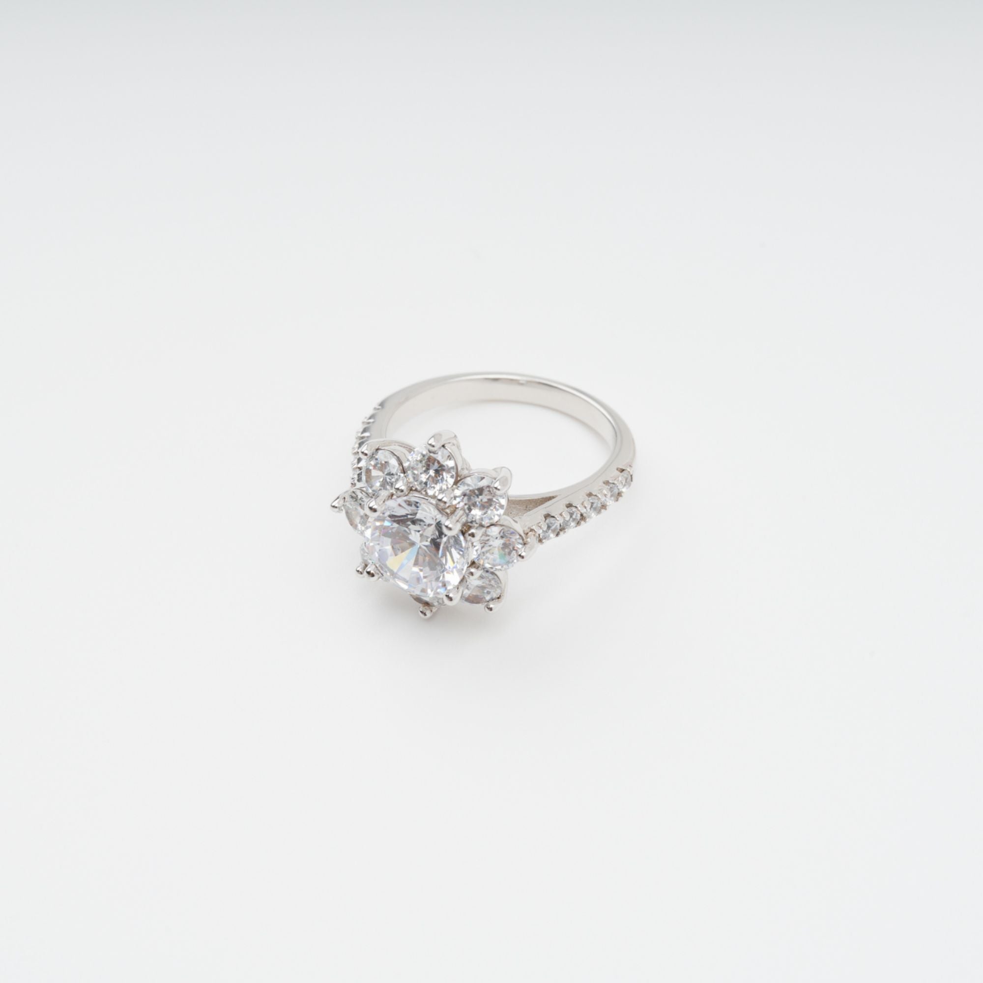 ÉMILIE STERLING SILVER FLOWER ZIRCON RING