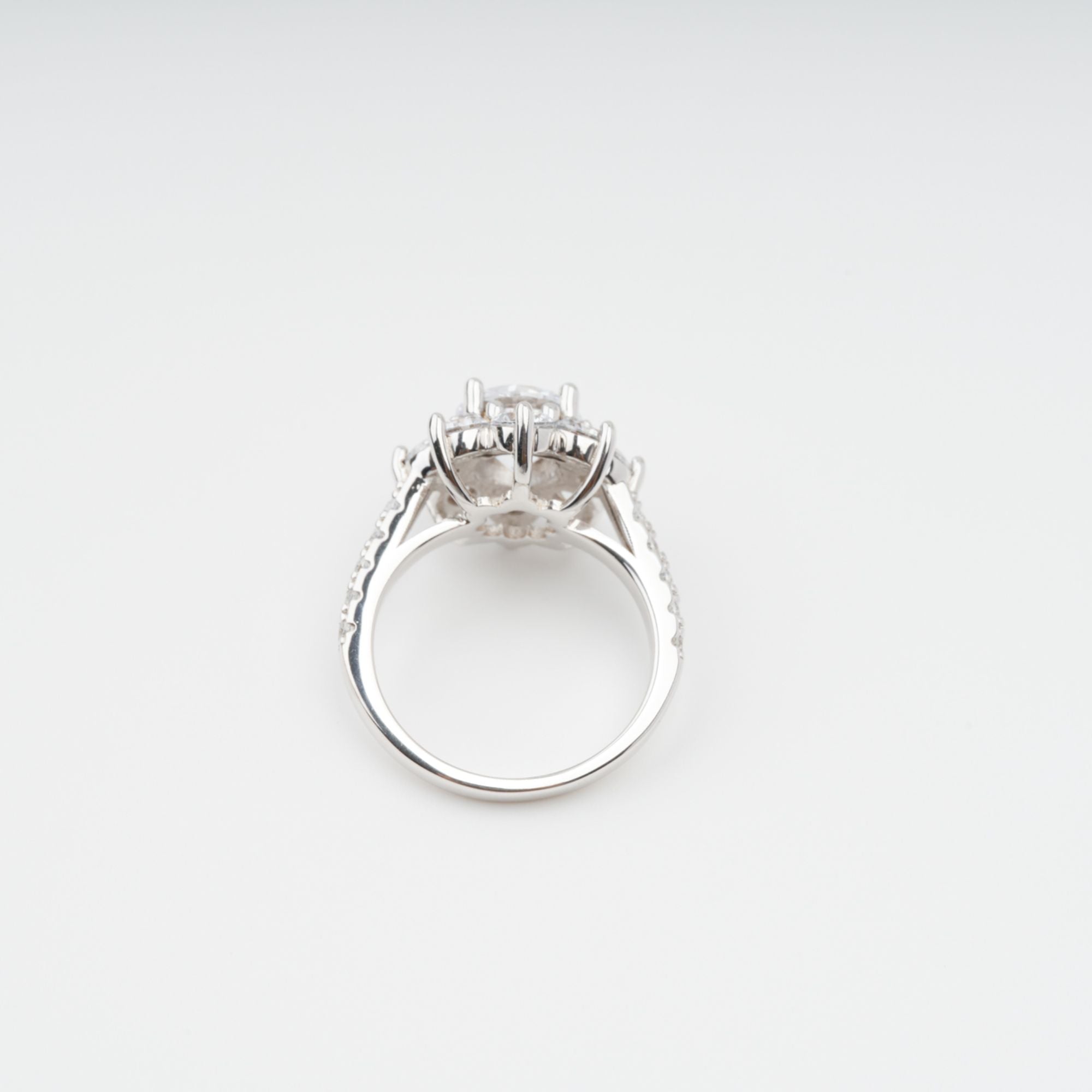ÉMILIE STERLING SILVER FLOWER ZIRCON RING