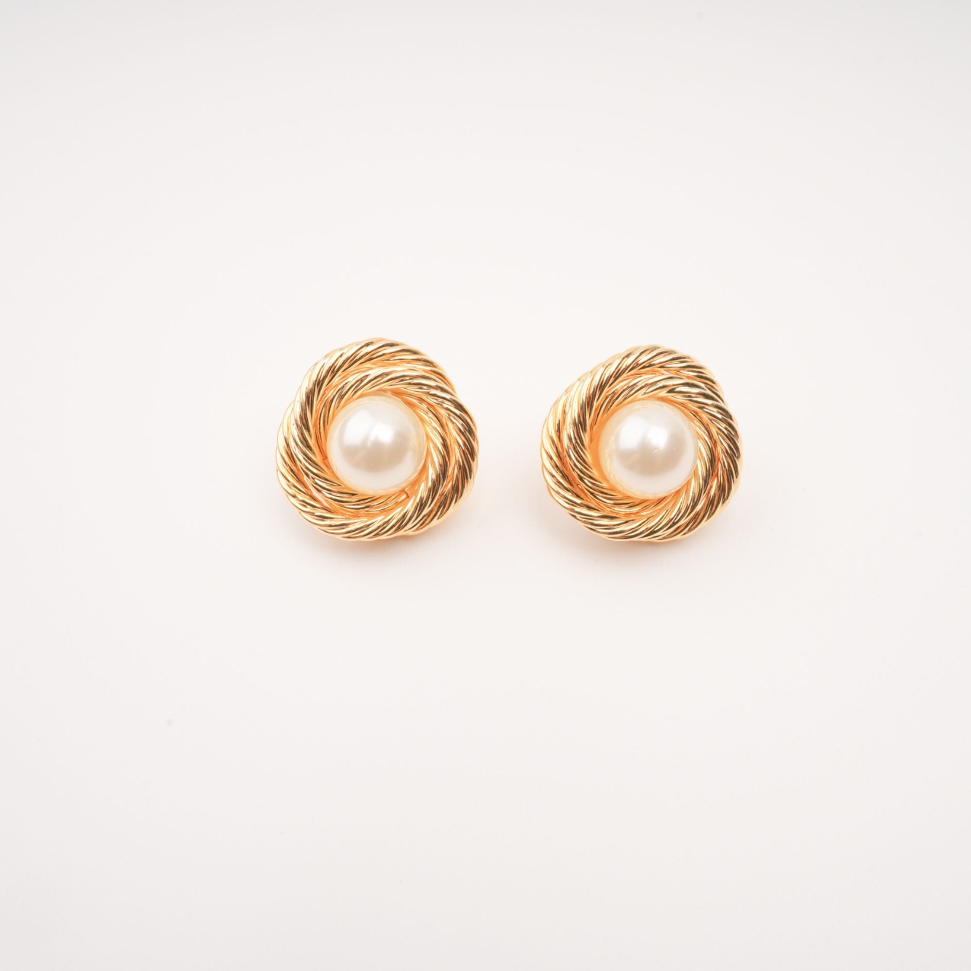 CHLOE FAUX PEARL GOLD EARRINGS | ELEGANT PARTY