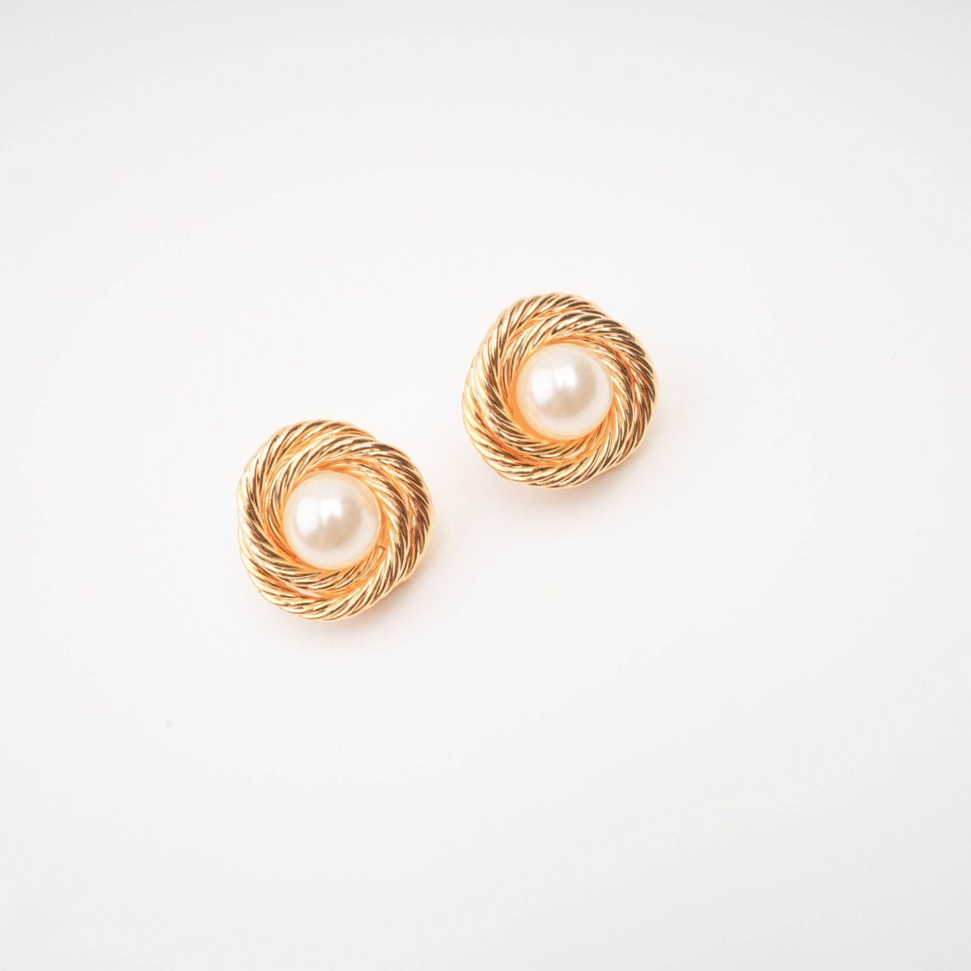 CHLOE FAUX PEARL GOLD EARRINGS | ELEGANT PARTY
