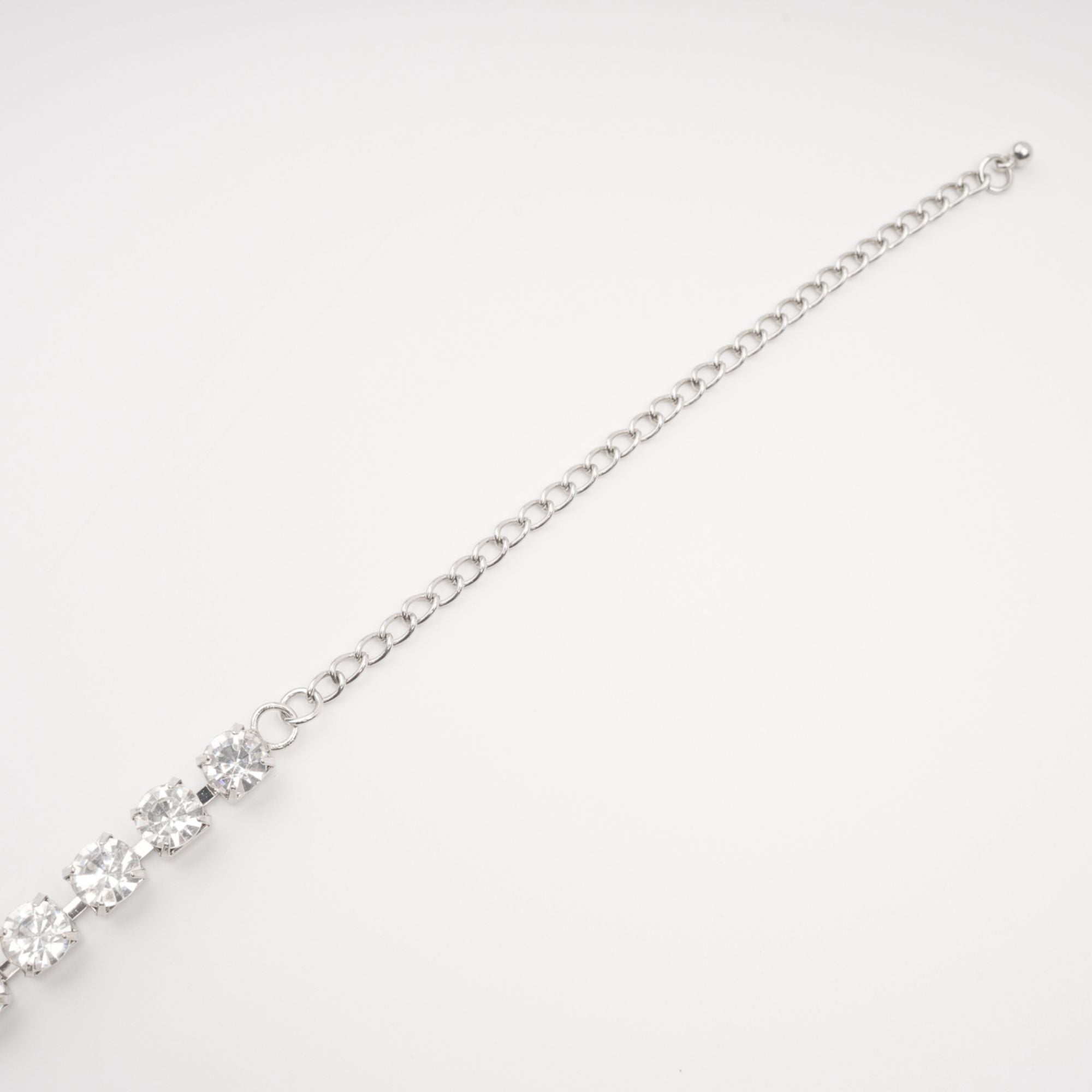 AIMÉE CRYSTAL FLOWER NECKLACE FOR EVENING