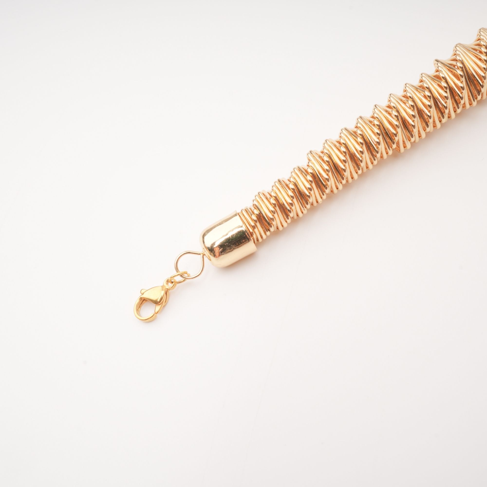 THAÏS GOLD TWISTED NECKLACE FOR EVENTS