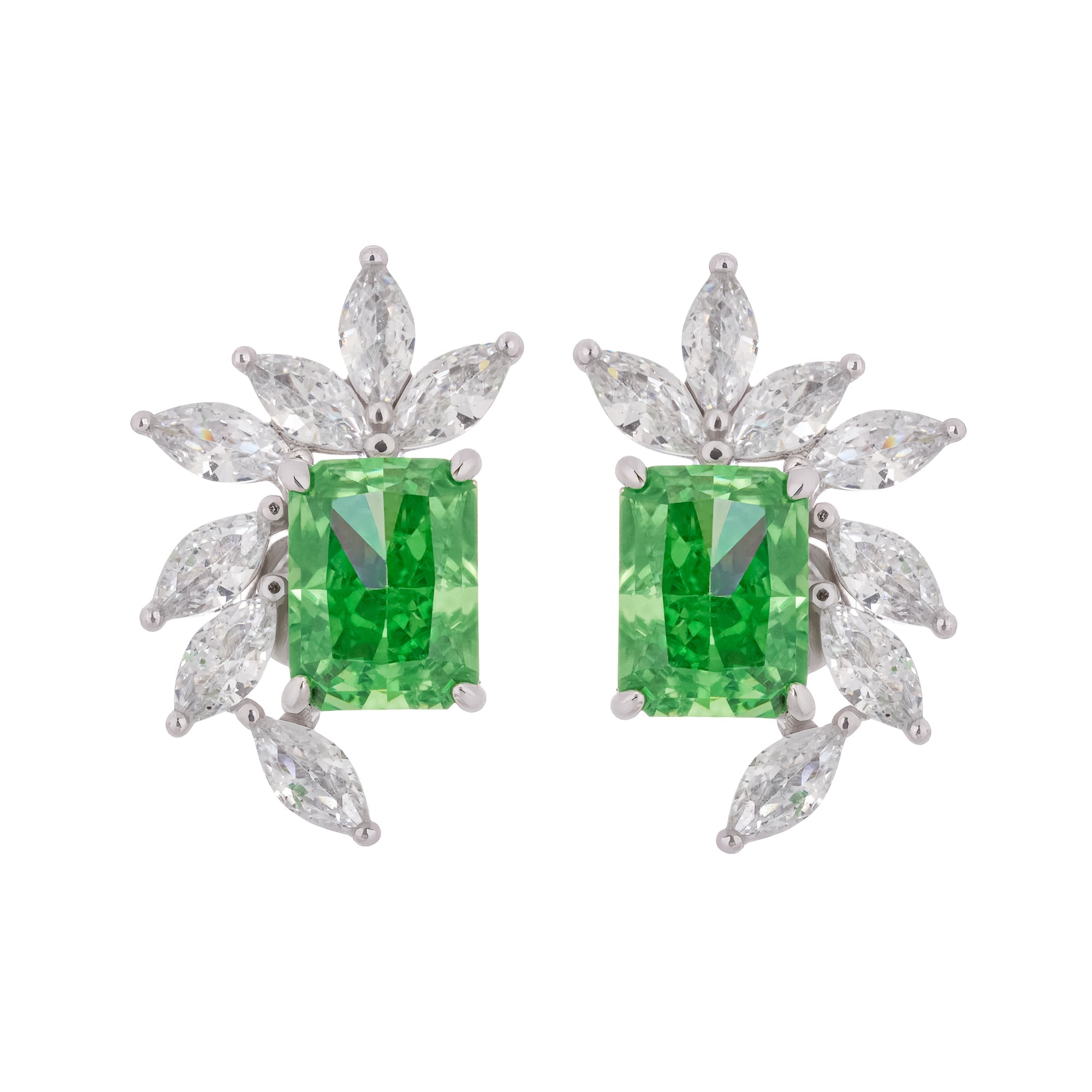DSC06442MRAC107 MERIS GREEN RECTANGULAR GEMSTONE SILVER DROP EARRINGS