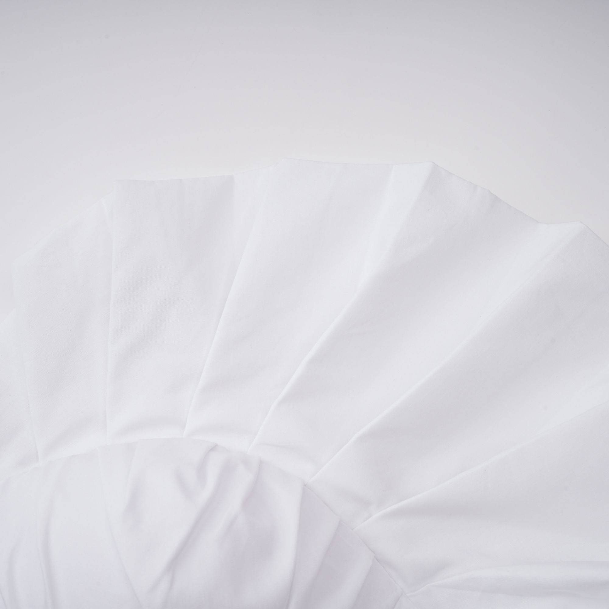 TIFFANY WHITE OFF-SHOULDER RUCHED BLOUSE & SKIRT SET