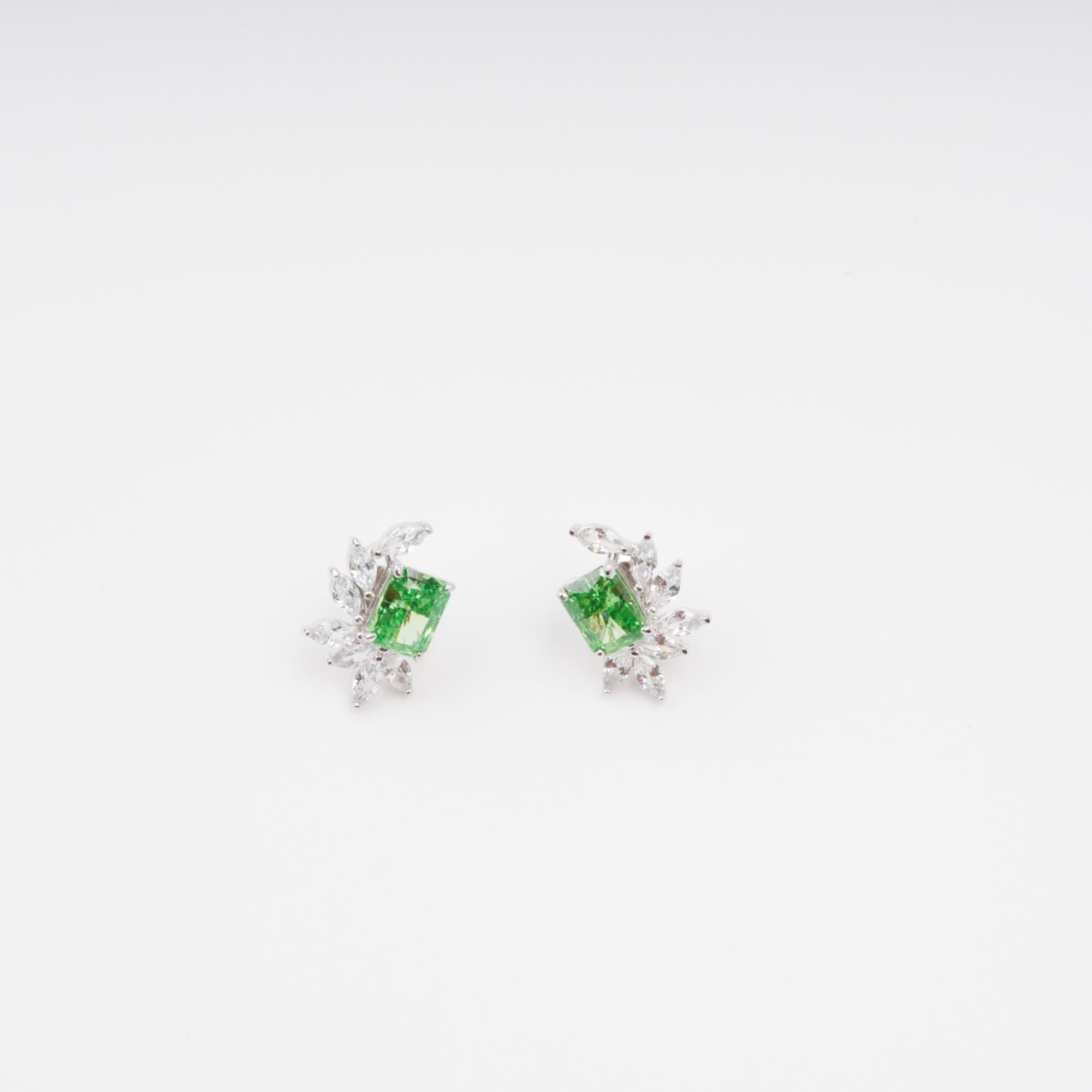 MERIS GREEN RECTANGULAR GEMSTONE SILVER DROP EARRINGS