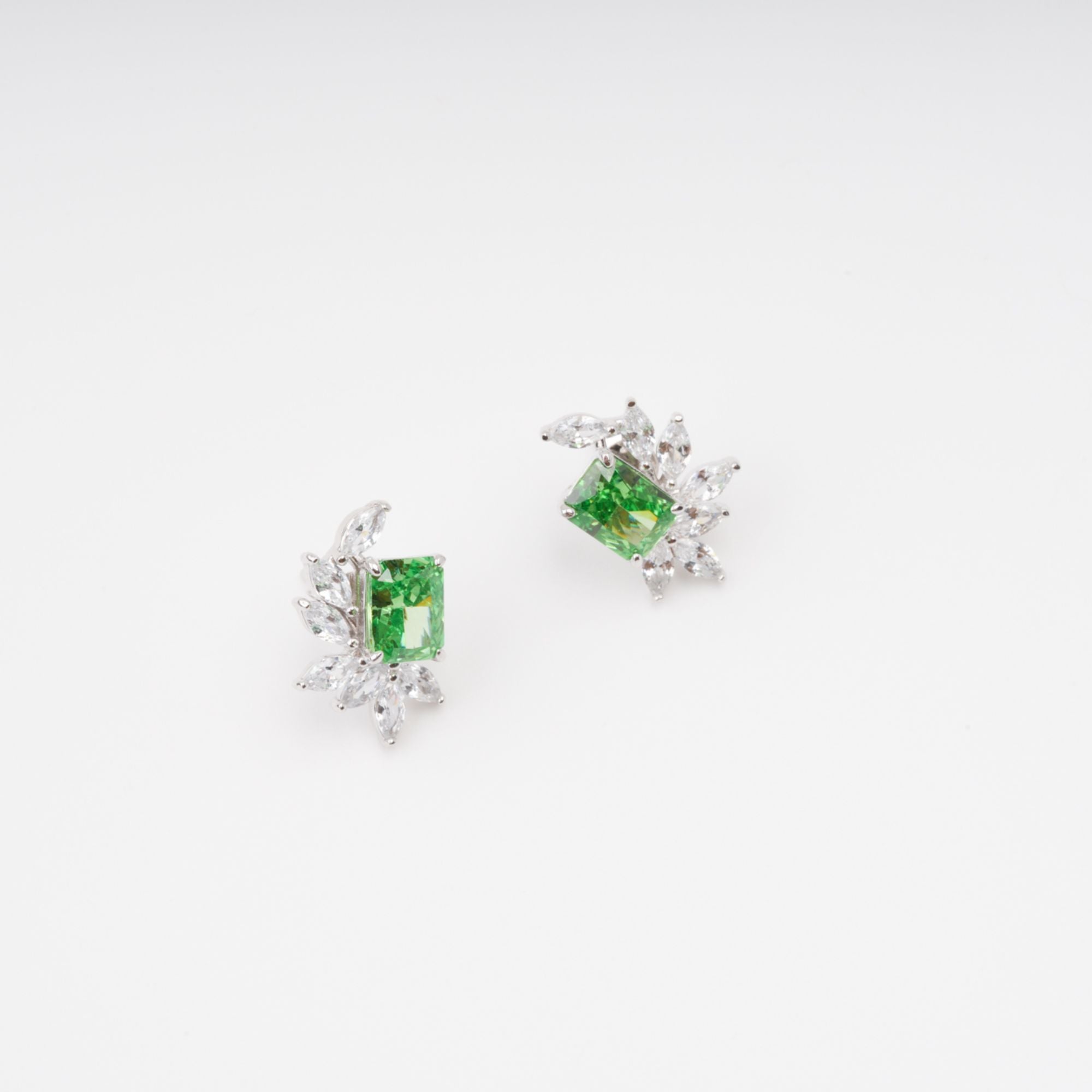 MERIS GREEN RECTANGULAR GEMSTONE SILVER DROP EARRINGS