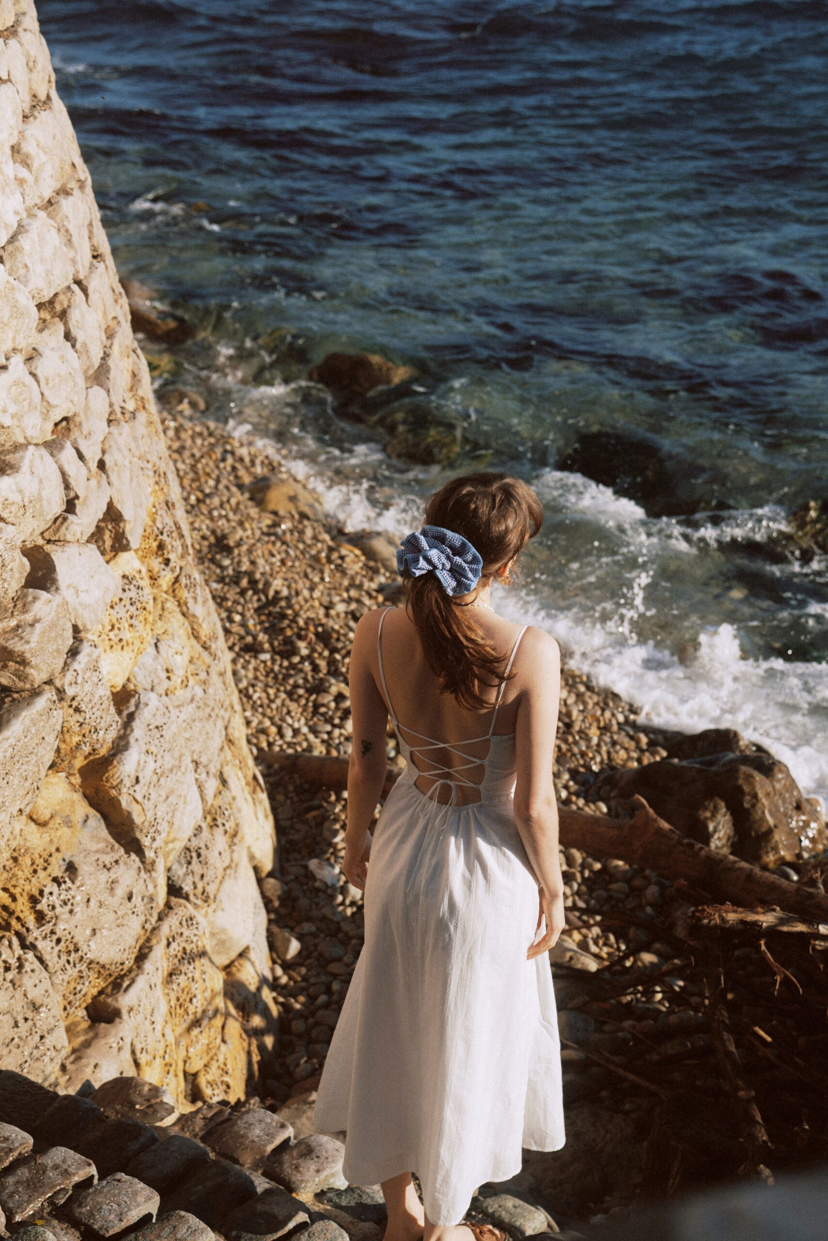 GLORIA STRAPLESS WHITE MAXI DRESS WITH FLOWER DETAIL