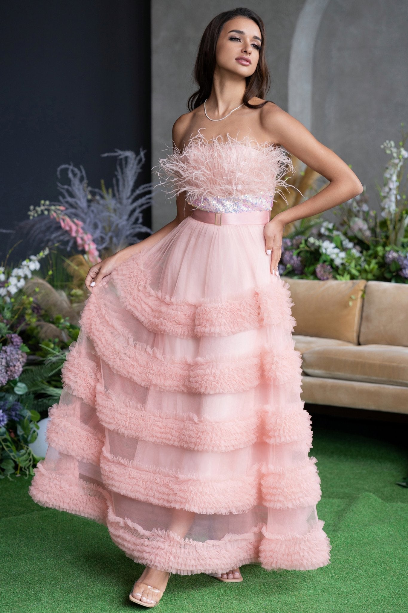 EMERA STRAIGHT SILHOUETTE EVENING GOWN