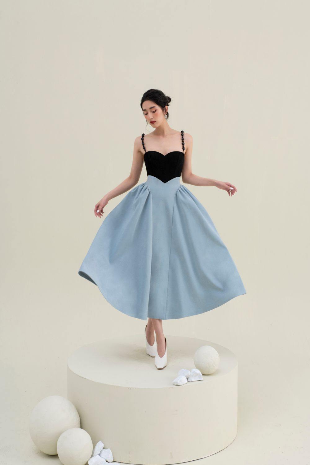 DESI BUSTIER MIDI DRESS, BODYCON PARTY