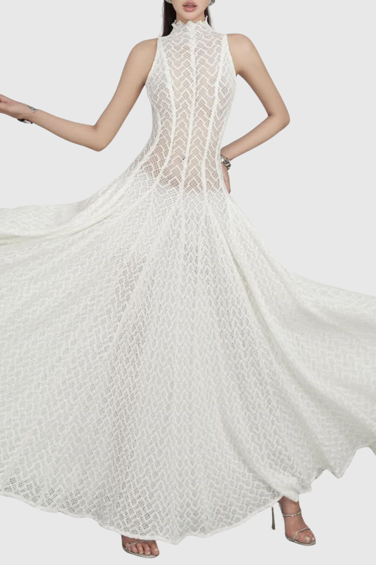 WAVY LACE SLEEVELESS MAXI DRESS FOR PARTY