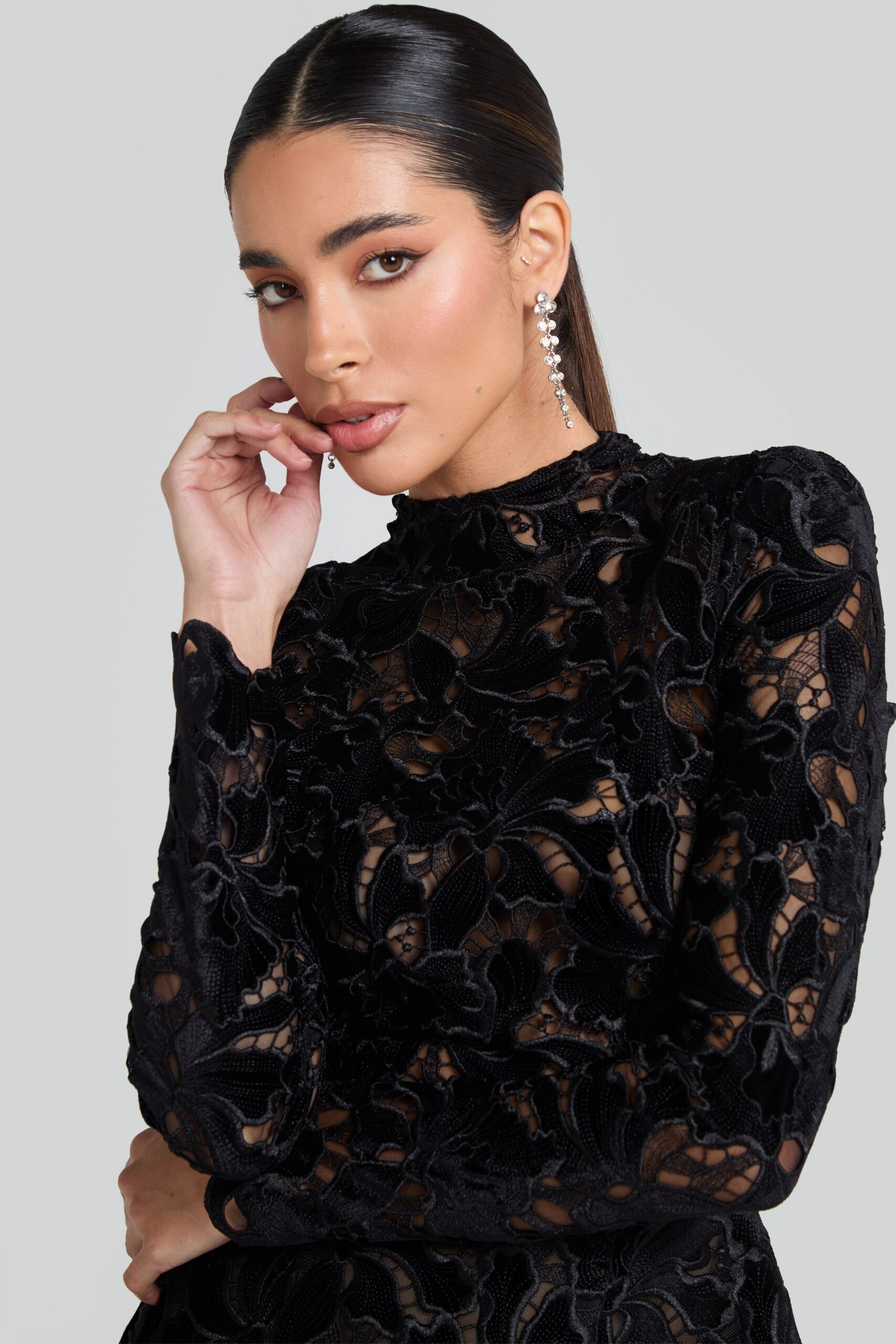 SHERRY LONG SLEEVE ZIPPER LACE MINI DRESS