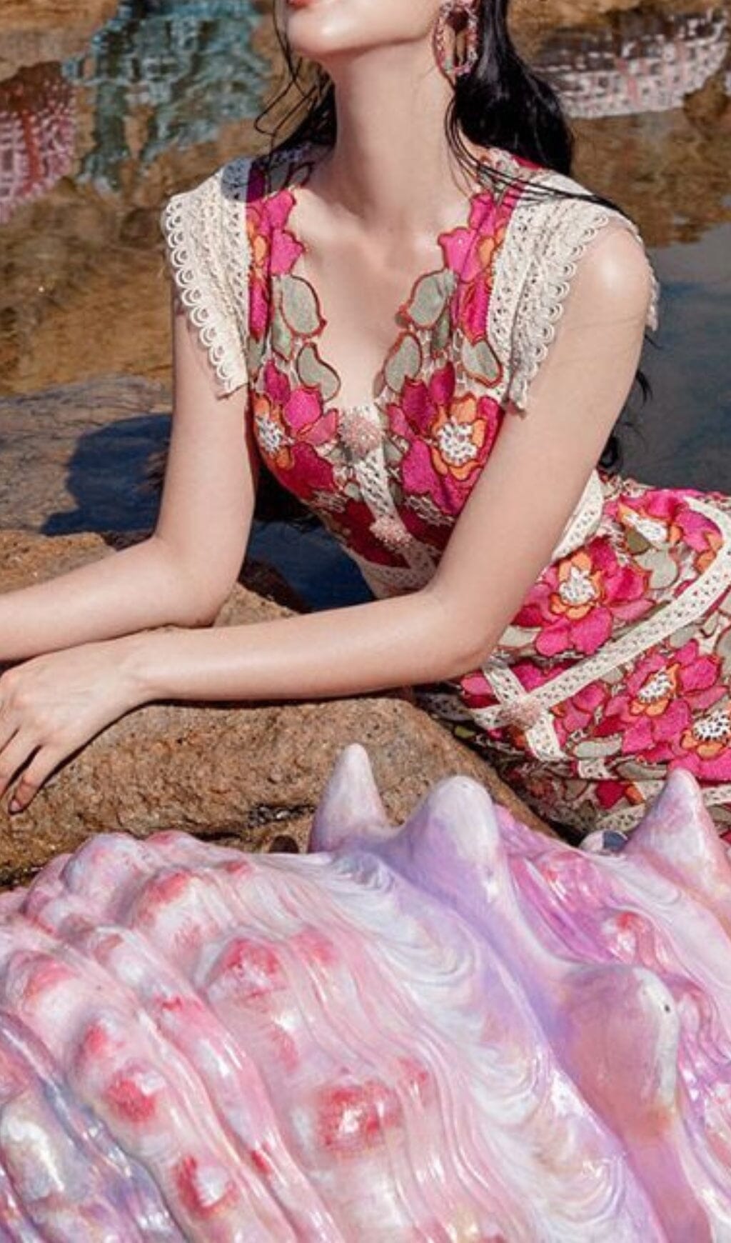 RED EMBROIDERED FLOWER MIDI DRESS FOR PARTY