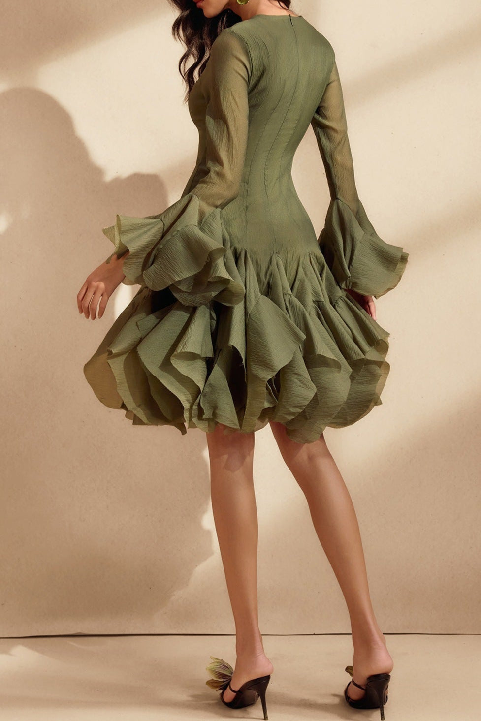 XANTHE GREEN FLARE SLEEVE MINI DRESS
