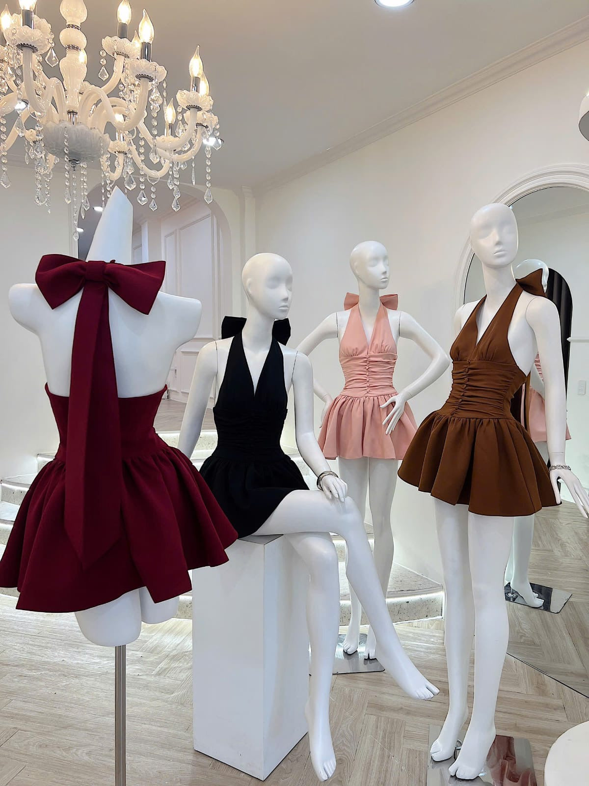 RIZZA HALTER MINI DRESS, SLEEK COCKTAIL PARTY LOOK