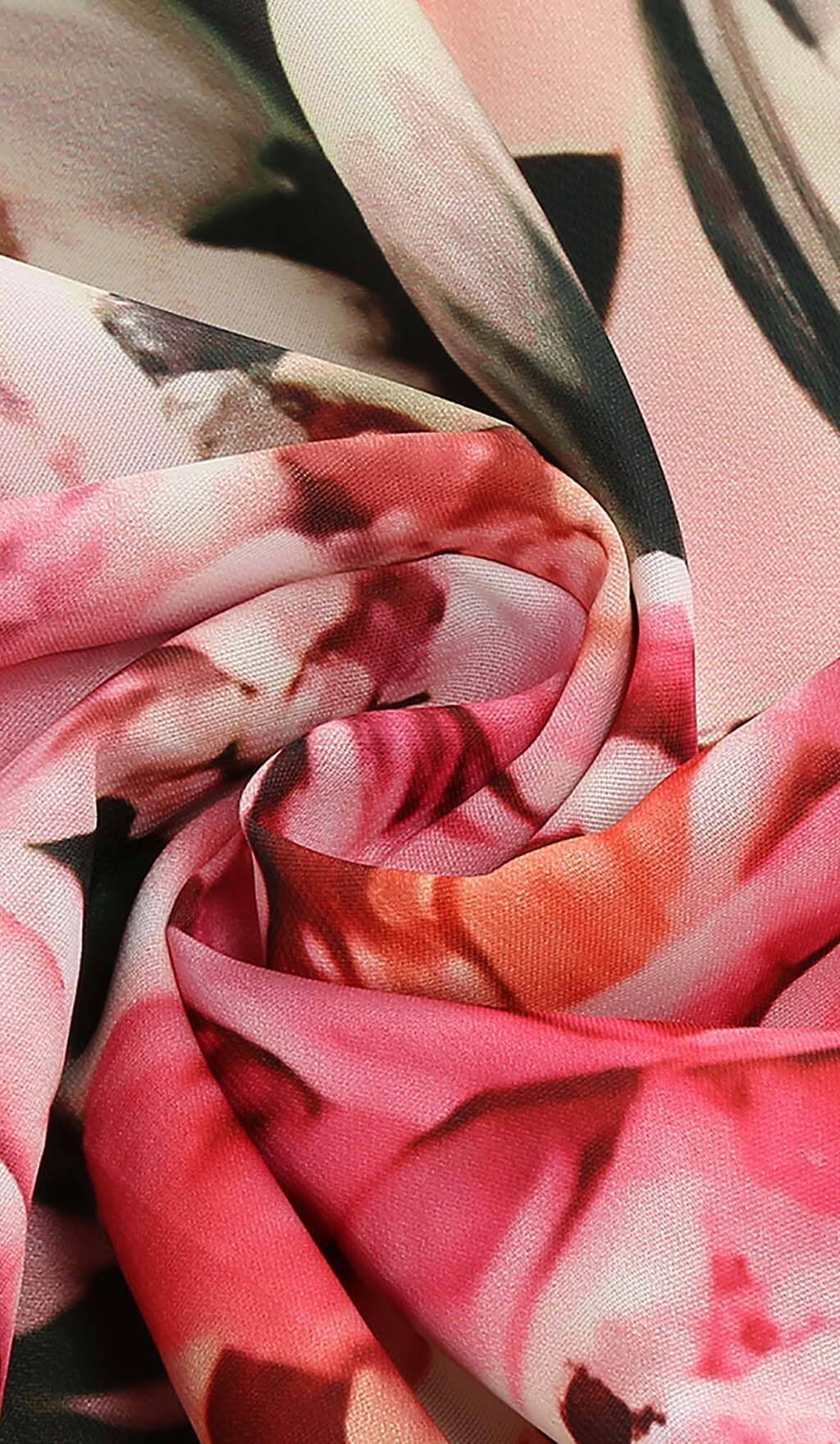 FLORAL PINK TWO PIECE SET FOR PARTIES