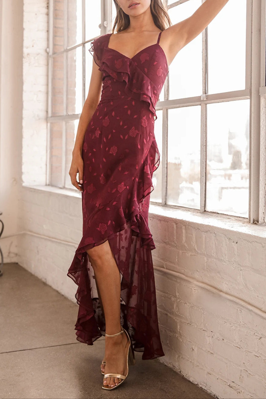 BURGUNDY FLORAL JACQUARD RUFFLED MAXI DRESS