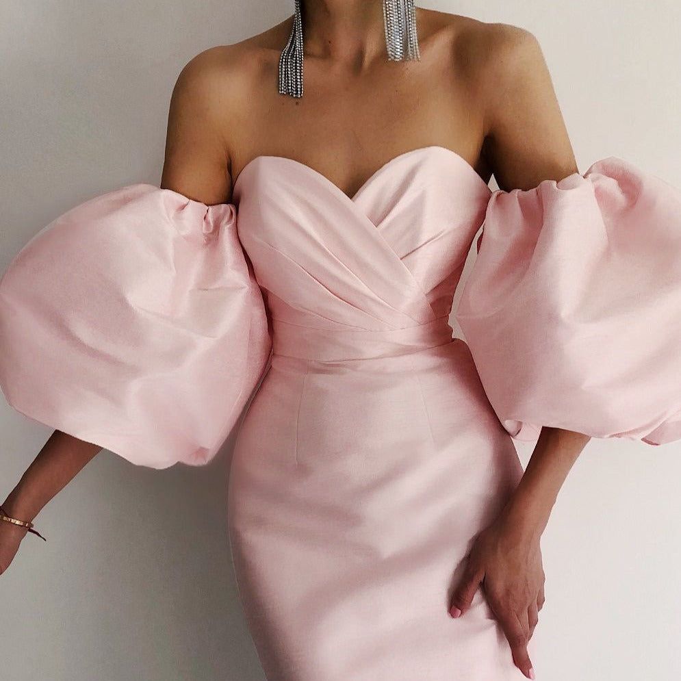 SMILEY PUFF SLEEVE SATIN MIDI DRESS PINK
