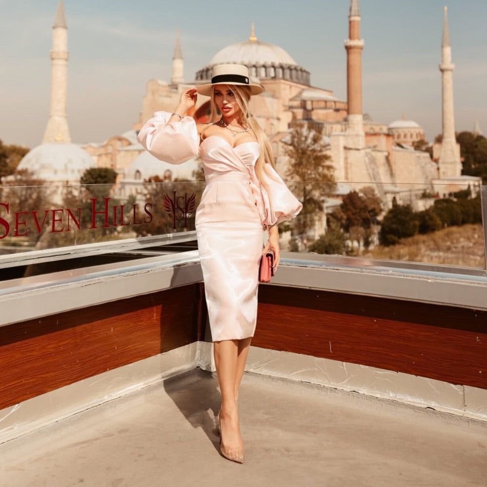 SMILEY PUFF SLEEVE SATIN MIDI DRESS PINK