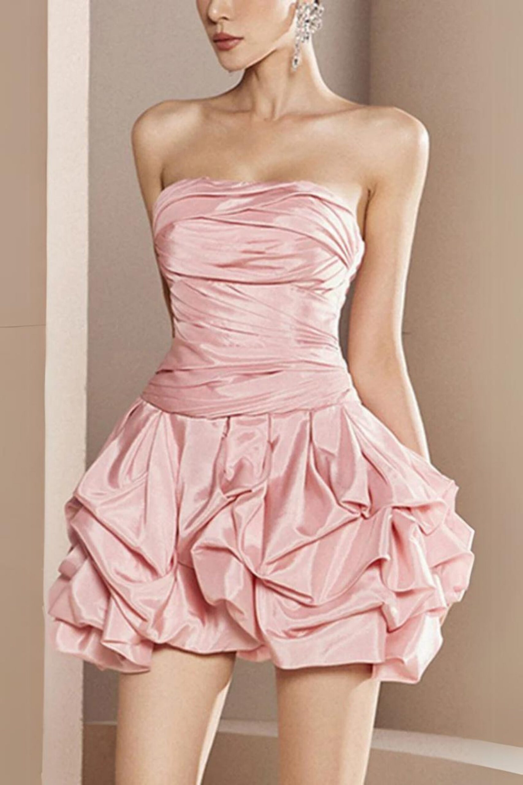 SATIN SLEEVELESS PLEATED PINK BUBBLE DRESS