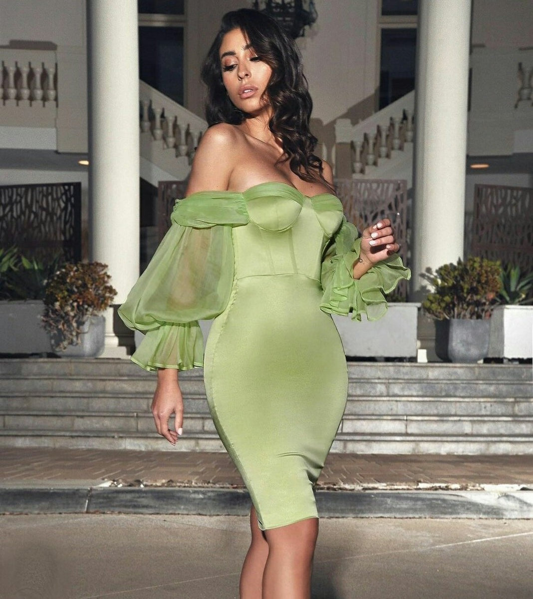 SATIN STRAPLESS PUFF SLEEVE MINT MINI DRESS