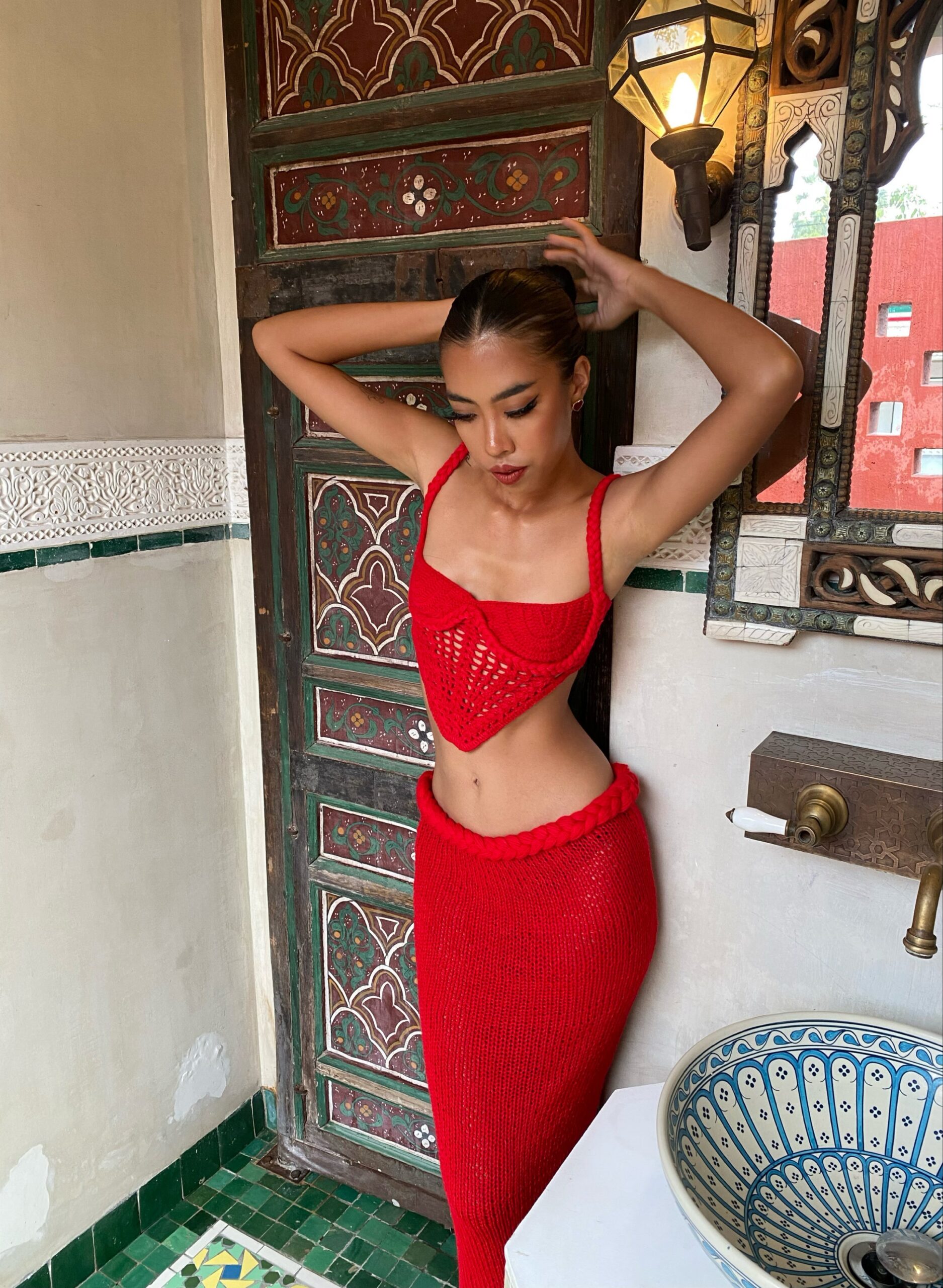 RED PIA DRESS: ELEGANT EVENING SILHOUETTE