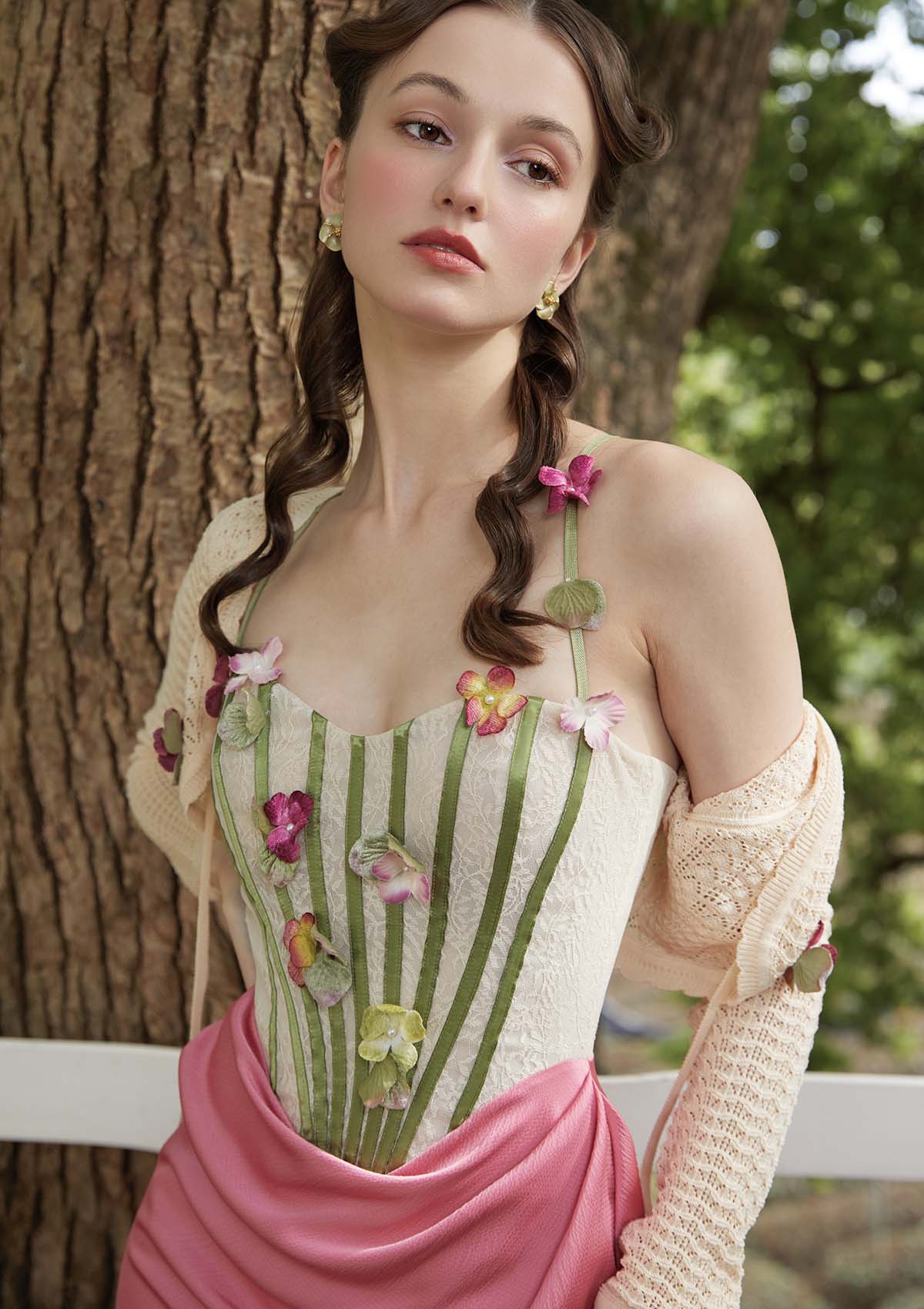 FLOWER VINE PHANTOM CARDIGAN – GOTHIC LAYERING PIECE