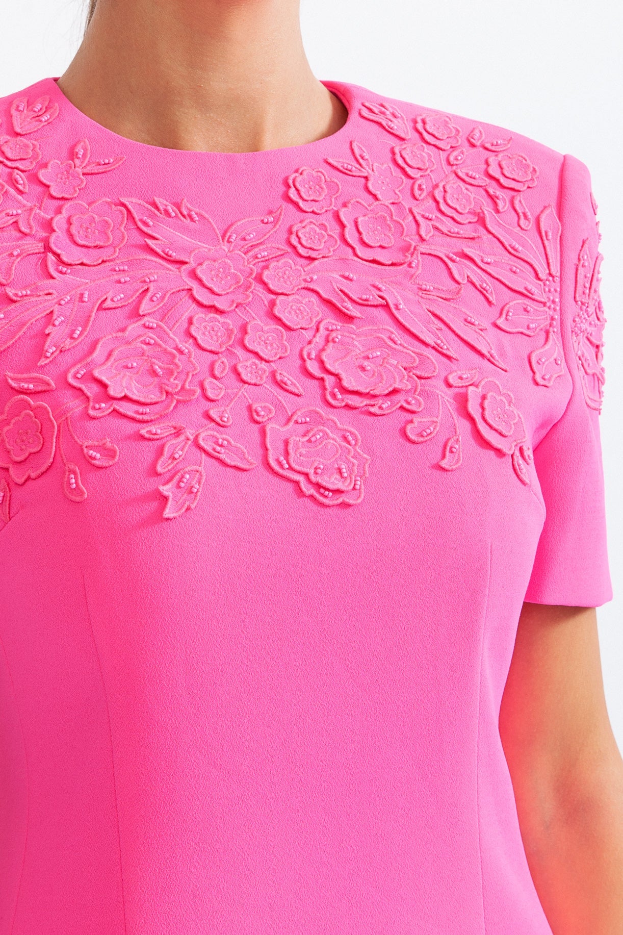 3D FLOWER EMBROIDERED SHORT DRESS - FUCHSIA PARTY