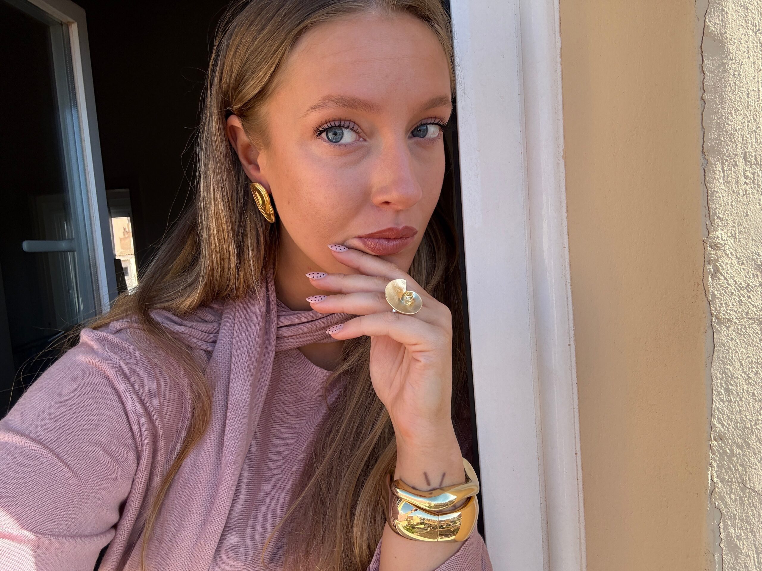 GOLD PLATED ACACIA DROP EARRINGS WATERPROOF