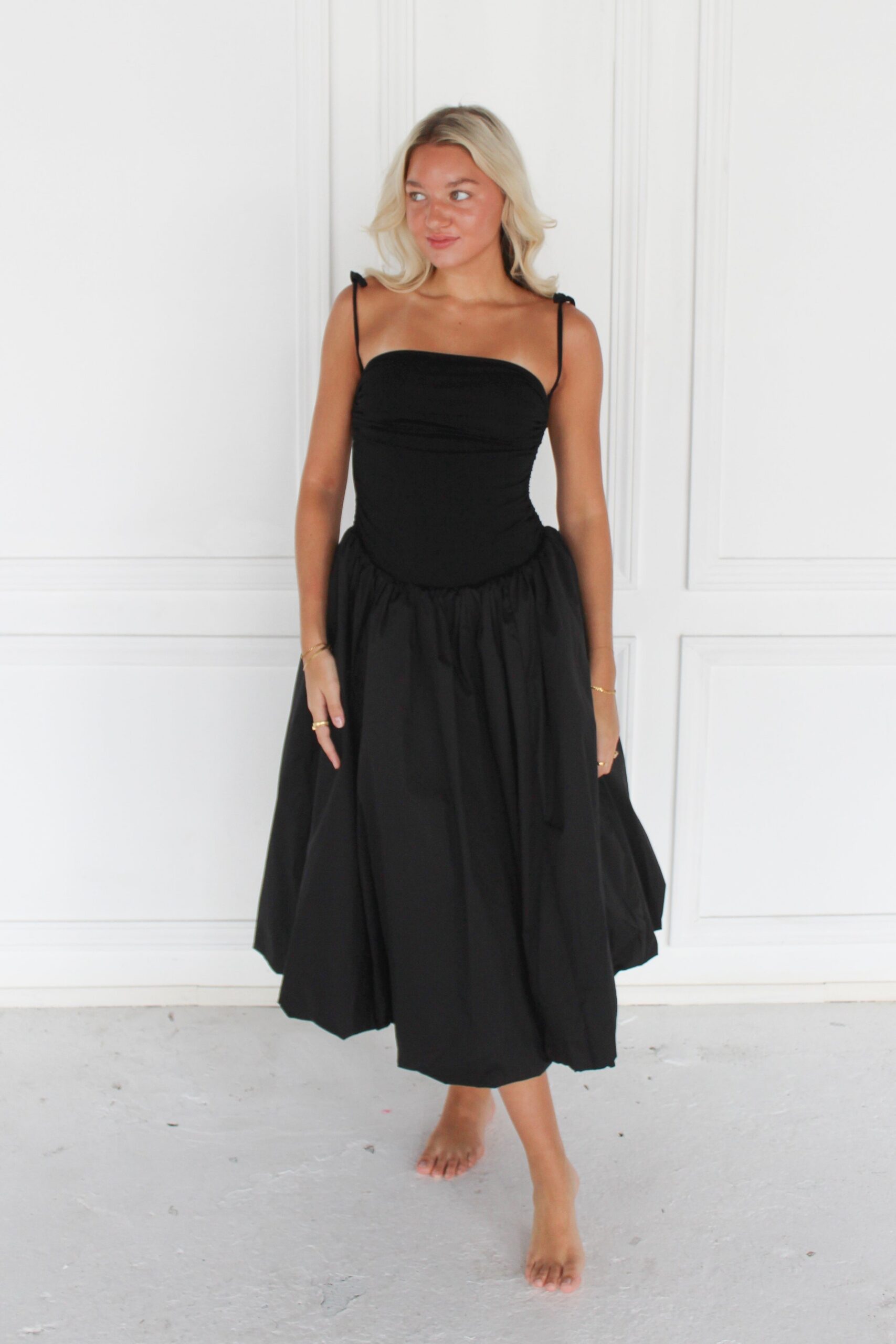 IMG_9225 LOTTIE PUFFBALL MIDI DRESS BLACK - PARTY OCCASION