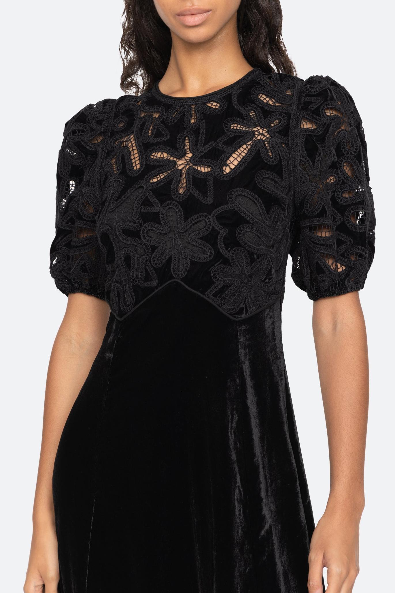VELVET PUFF SLEEVE EMBROIDERED MIDI DRESS BLACK