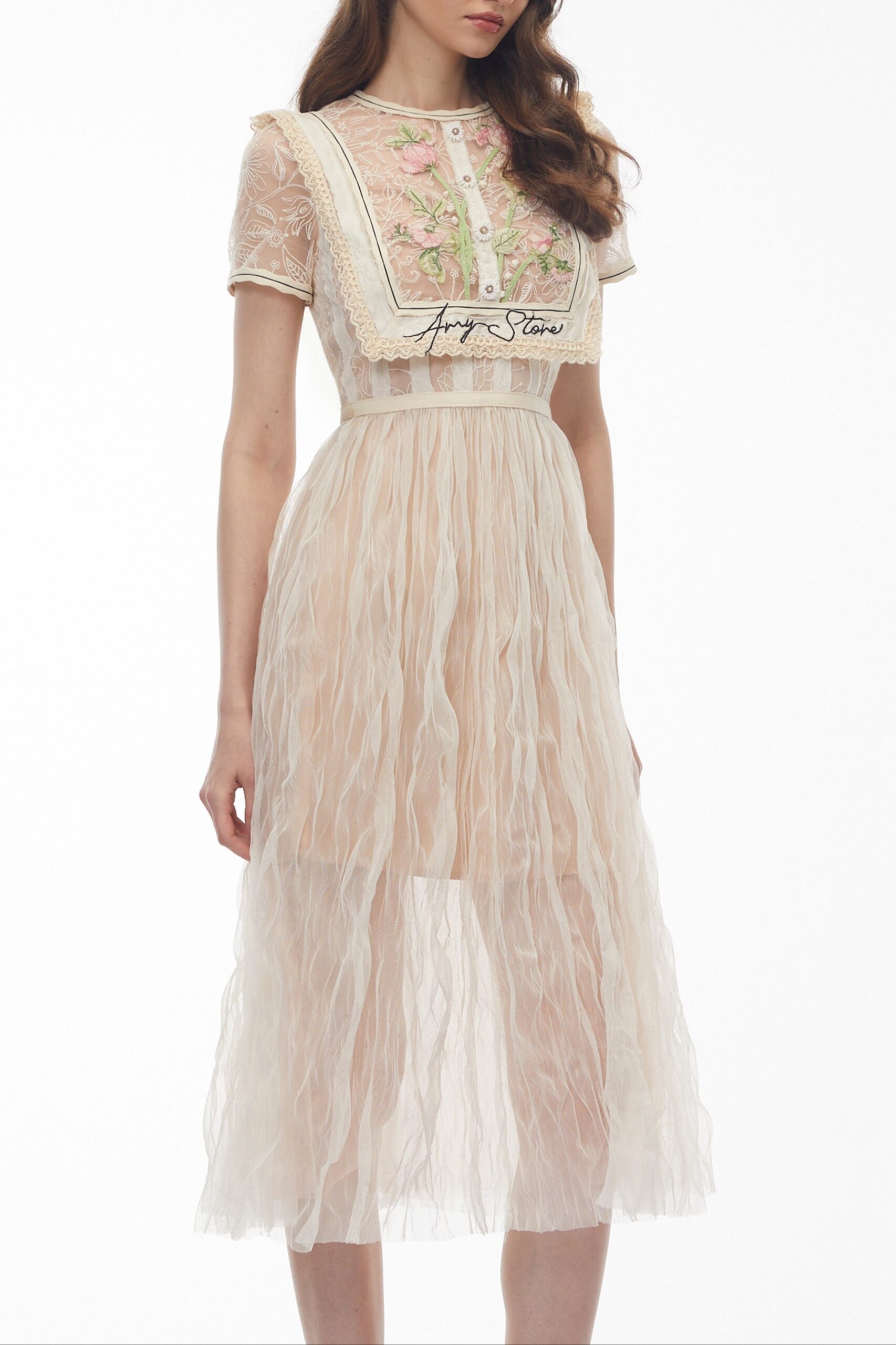 WENDY WHITE FLORAL EMBROIDERED MAXI DRESS