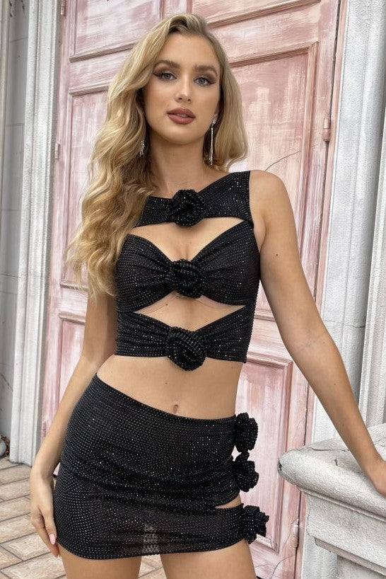 KHLOE CRYSTAL FLOWER TWO PIECE SET BLACK
