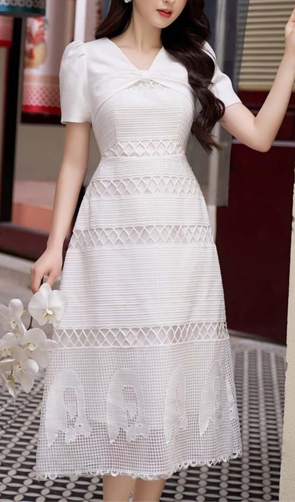 LACE EMBROIDERY WHITE MIDI DRESS FOR WEDDING GUEST