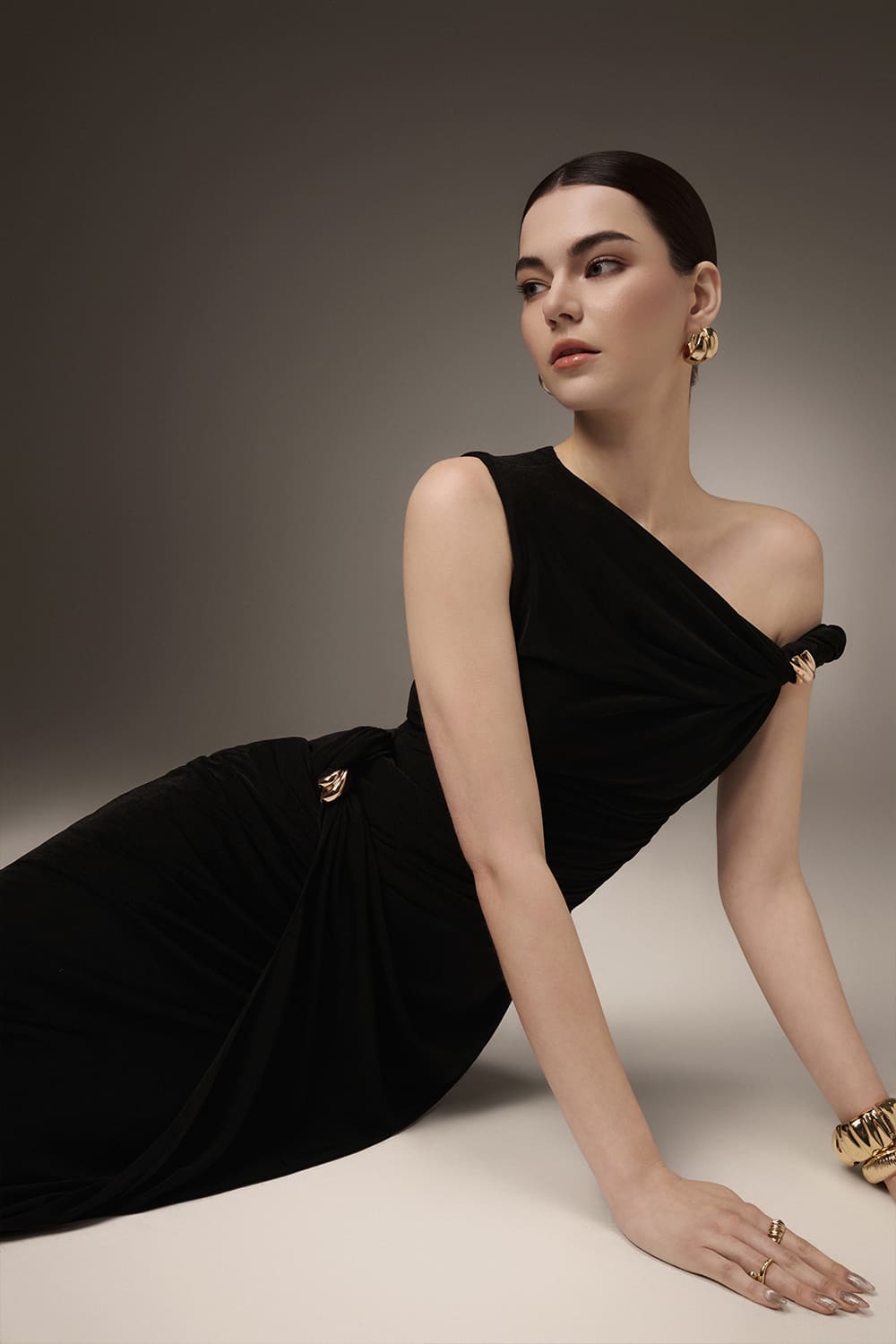 BLACK SHEATH DRESS, GATHERED SPANDEX, ANKLE-LENGTH COCKTAIL