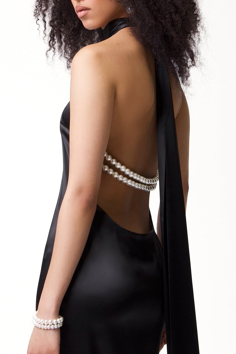 MAELIS PEARL SATIN HALTER MAXI DRESS BLACK