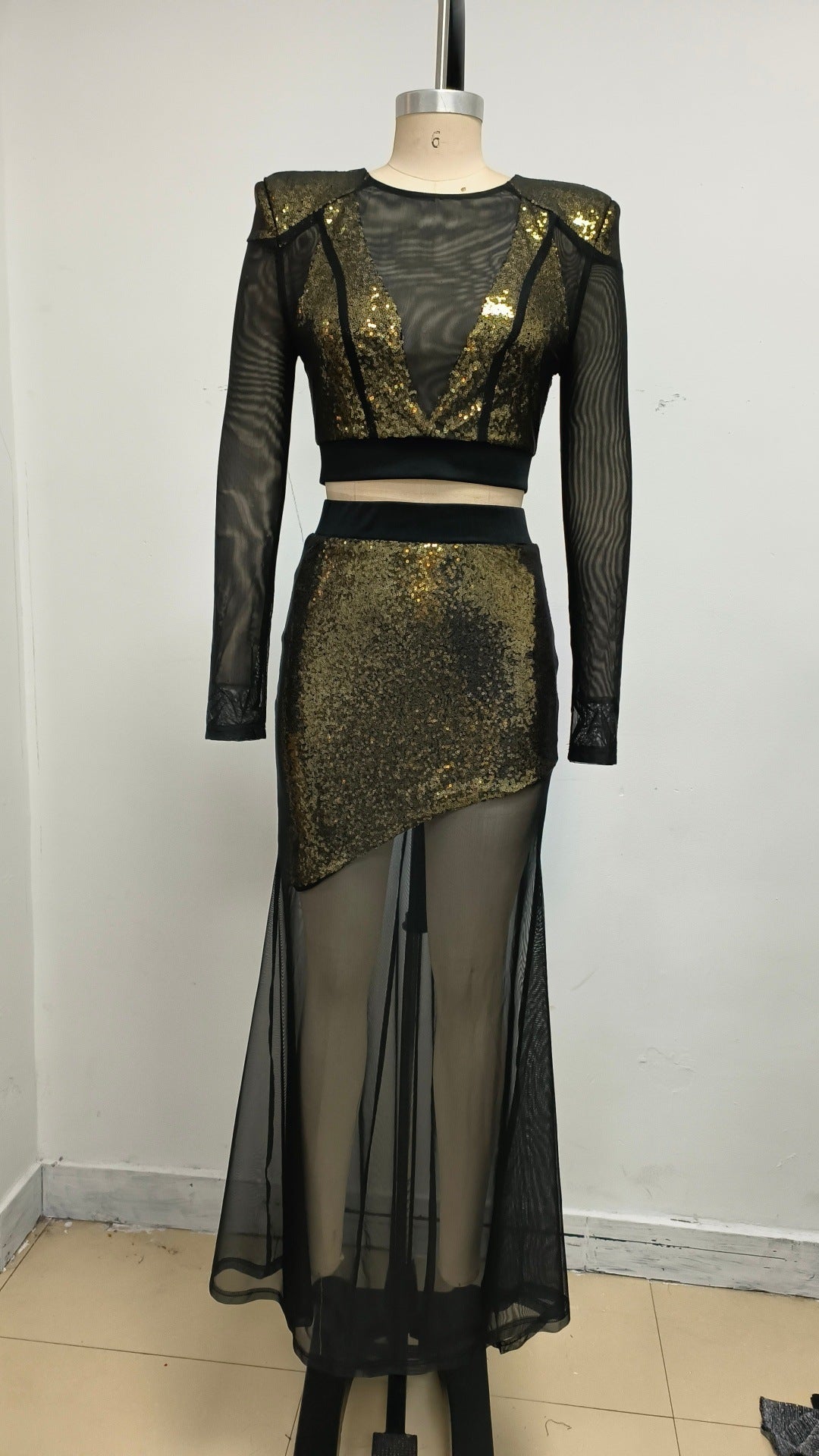 GOLD SEQUIN MESH TWO-PIECE SET PARTY