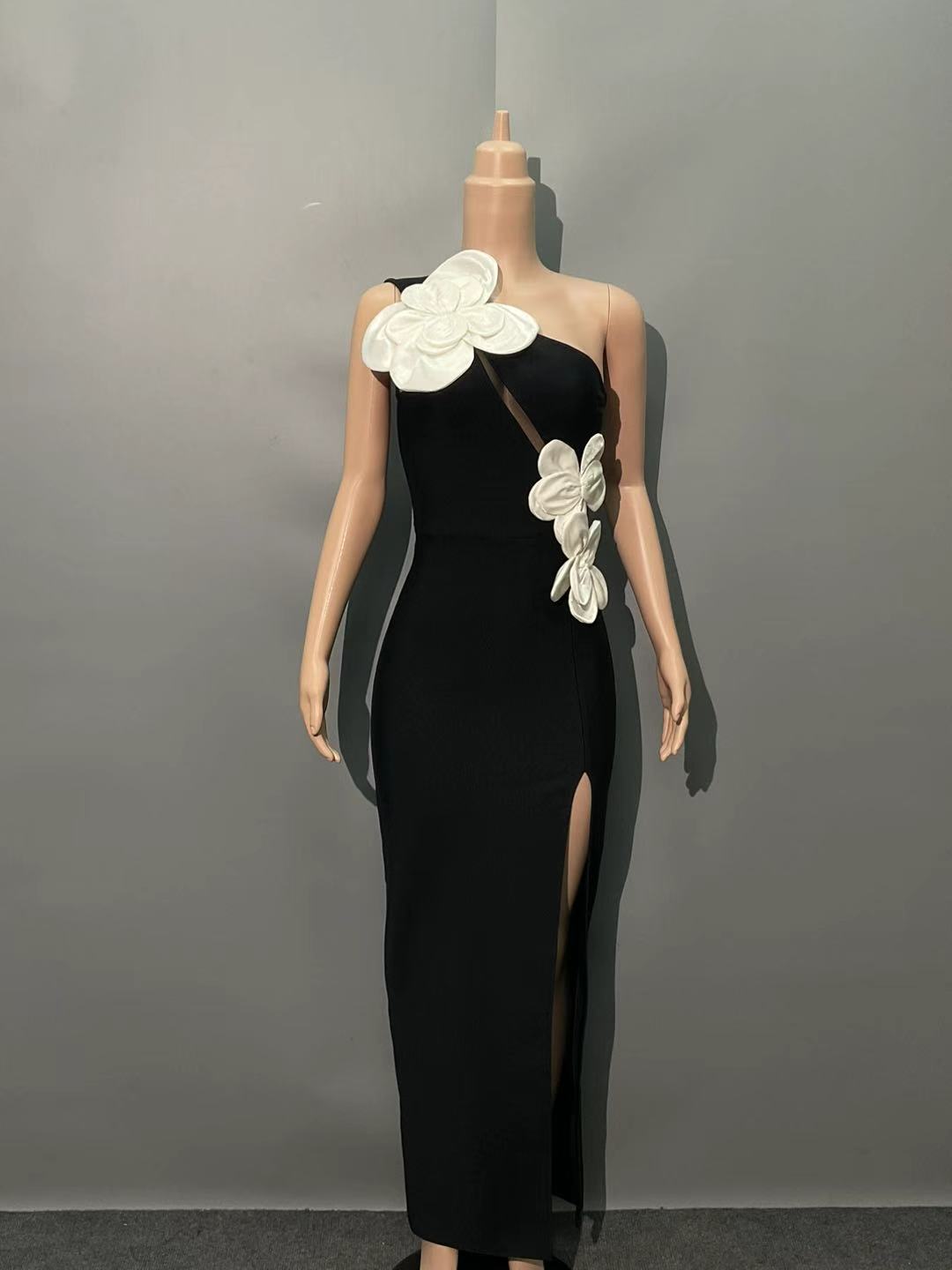 BLACK ONE SHOULDER BANDAGE SLIT MAXI DRESS
