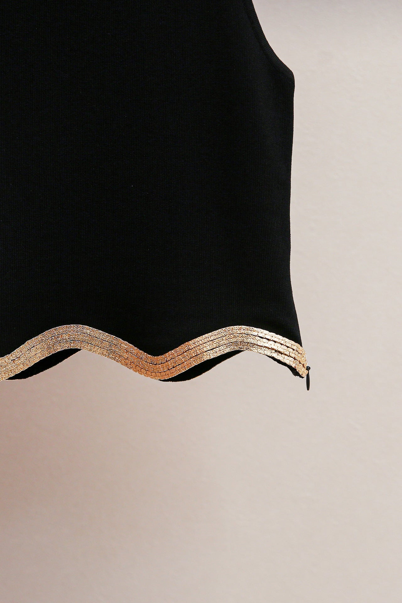 O1CN010Jaa2m2Lrj5qMAbbM__2214621369746-0-cib BLACK CROPPED CHAIN DETAIL JUMPER FOR NIGHT OUT