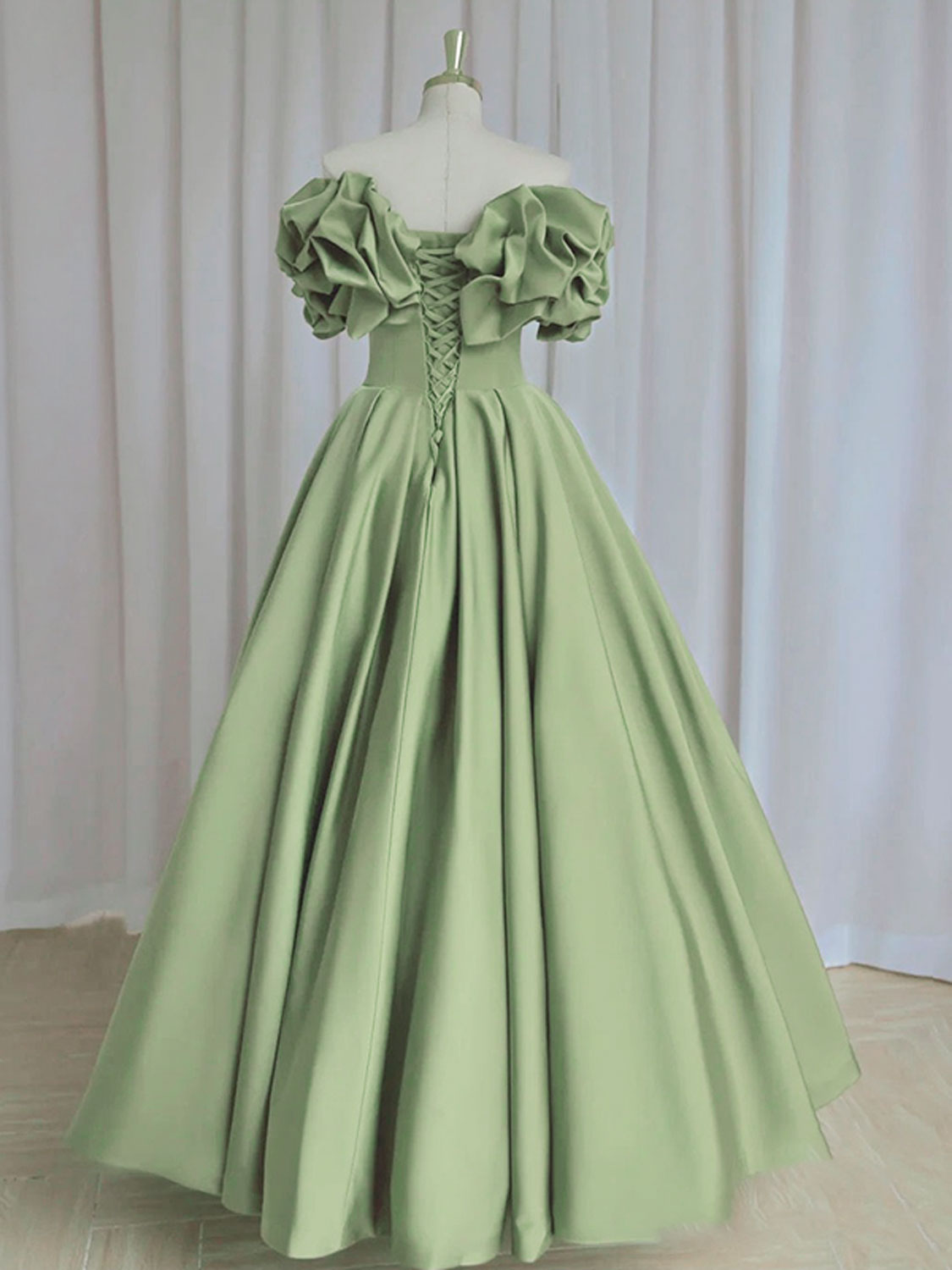 A-LINE OFF SHOULDER SATIN GREEN PROM DRESS