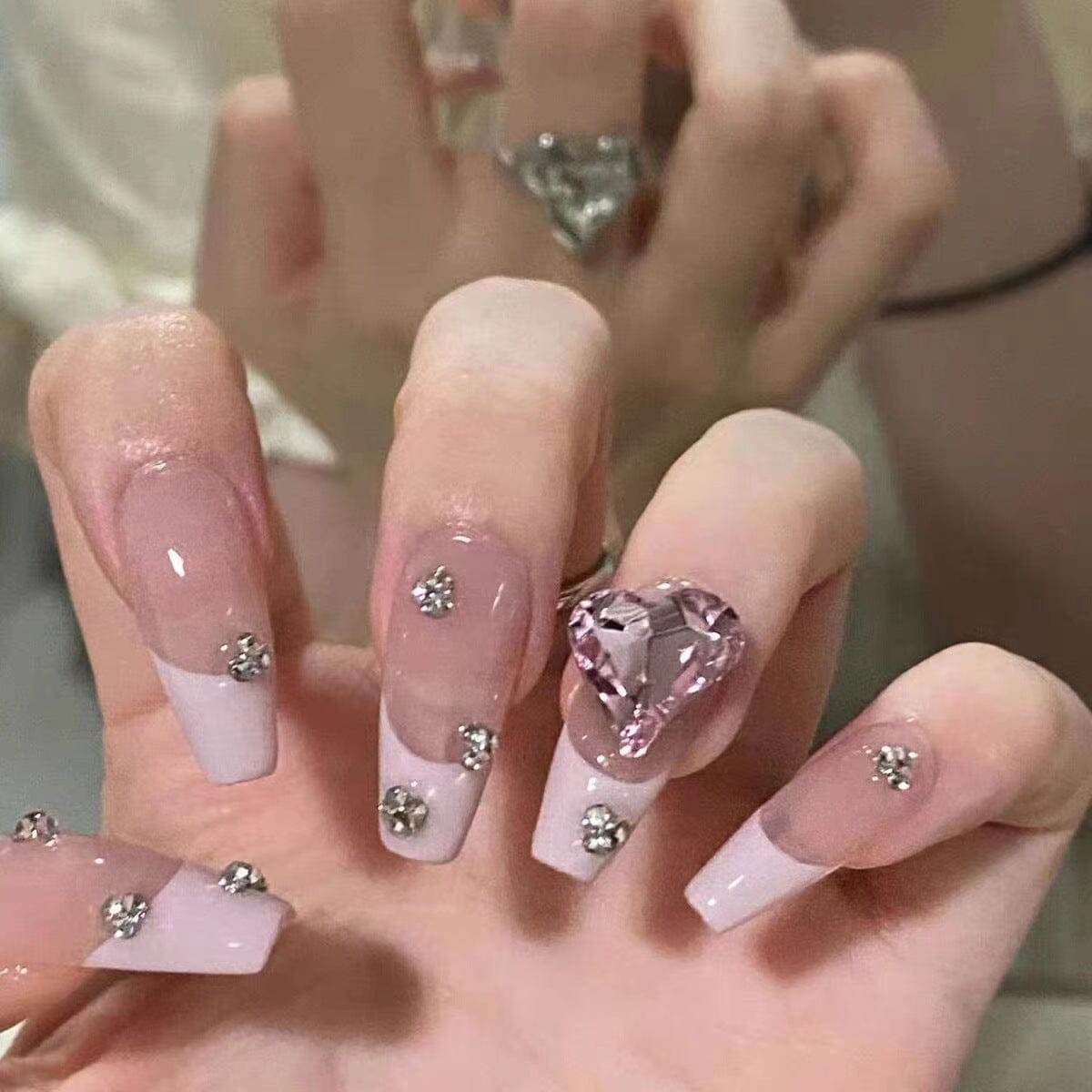 GLITTER HEART CRYSTAL PRESS ON NAILS - PINK FRENCH PARTY