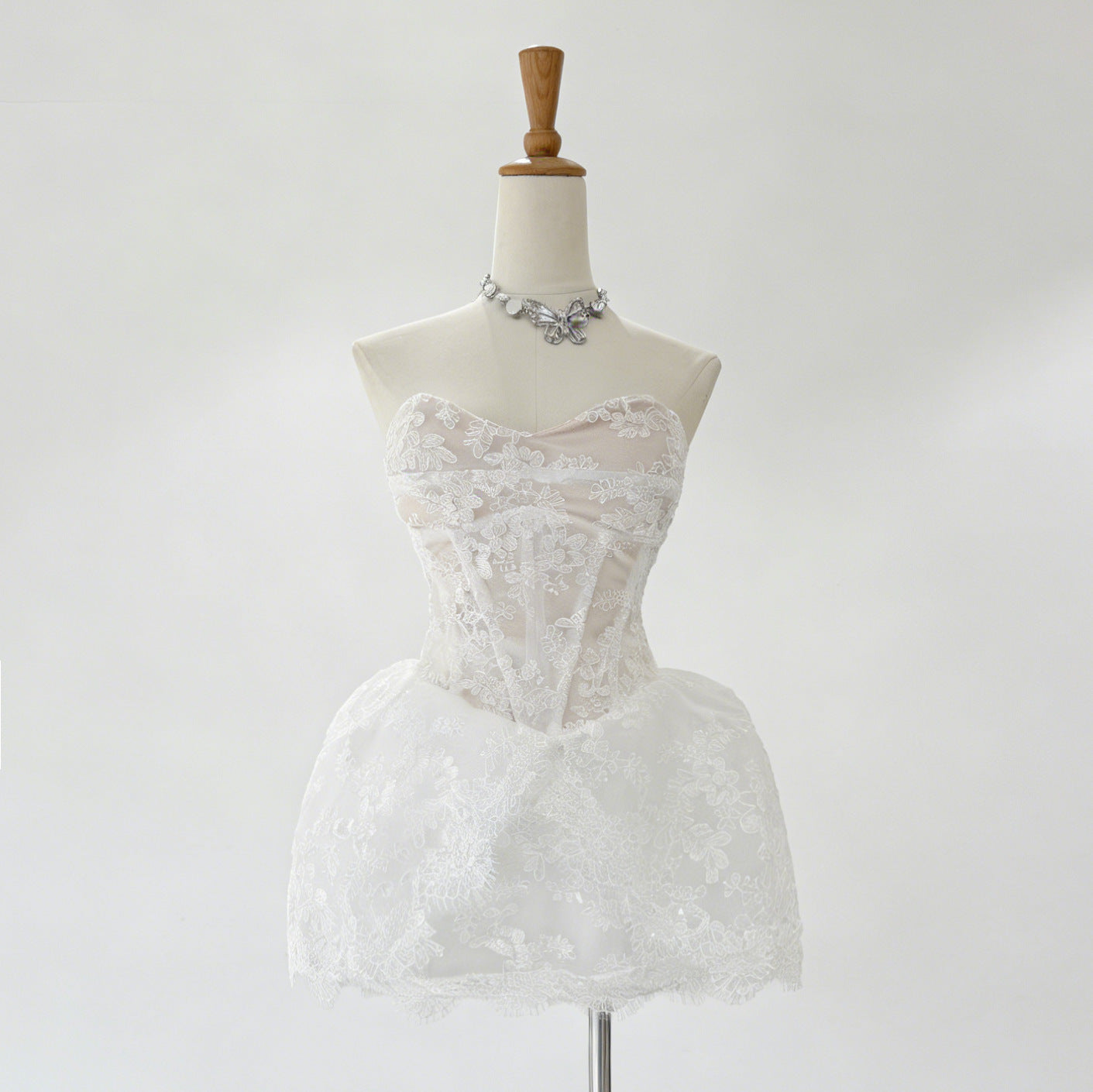 LACE EMBROIDERED BANDEAU MINI DRESS FOR PARTY