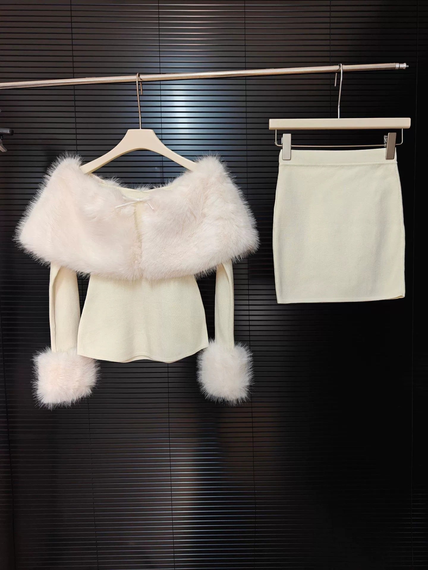 SHERRY OFF-SHOULDER FURRY SKIRT SET FOR PARTY