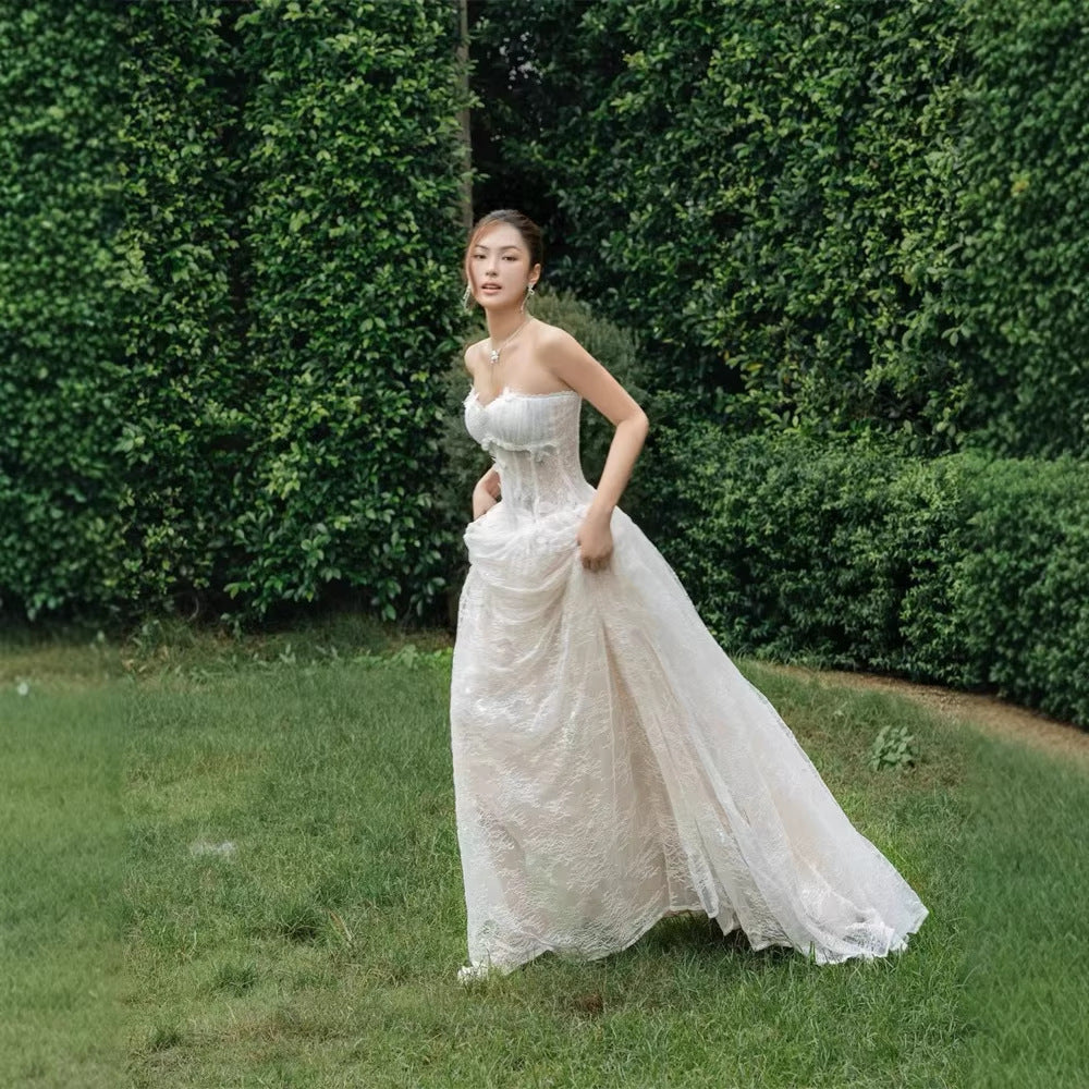 SALLY 3D BUTTERFLY LACE STRAPLESS WHITE MAXI DRESS
