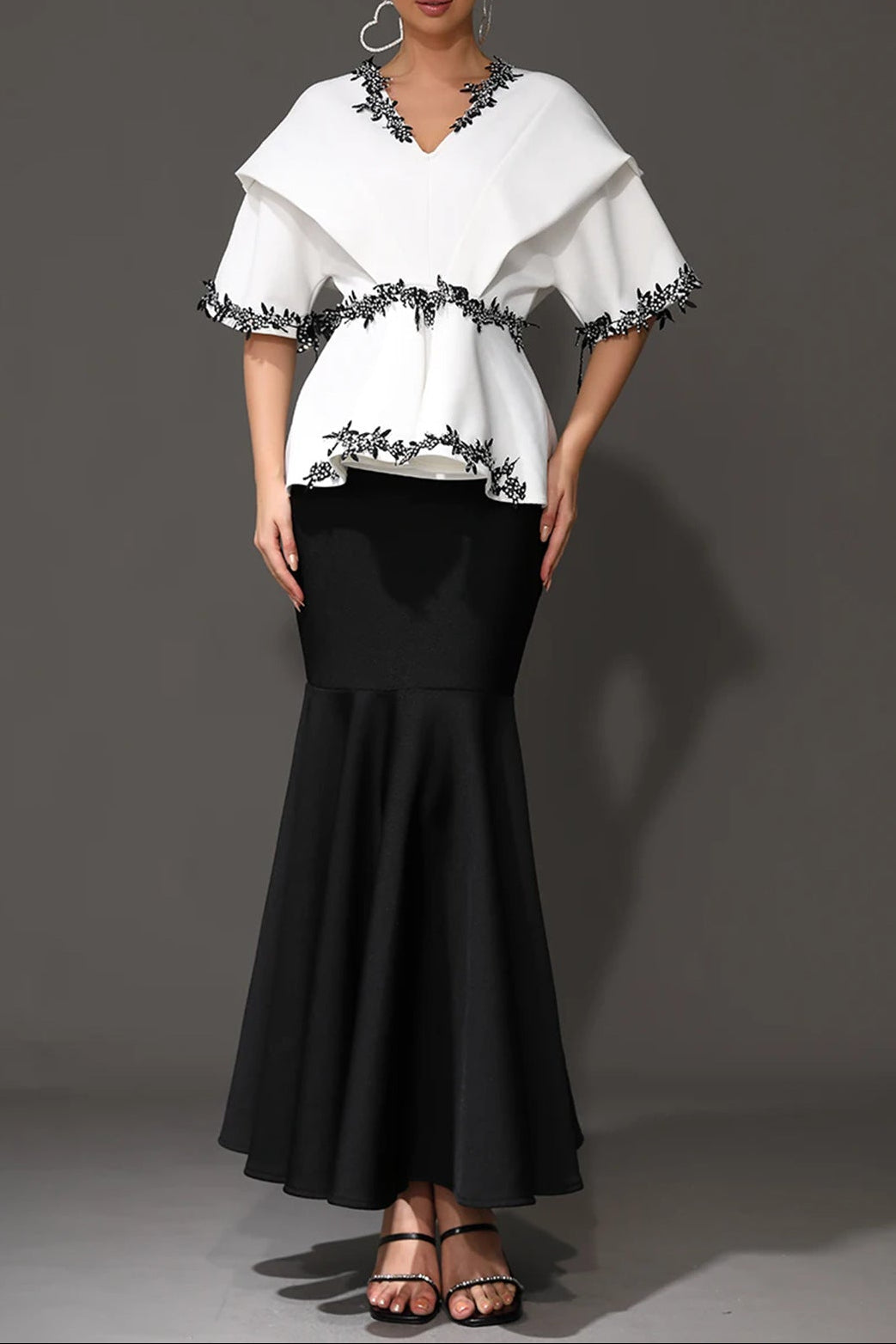 JOANNA V-NECK FLORAL BANDAGE TWO-PIECE SET FOR PARTIES